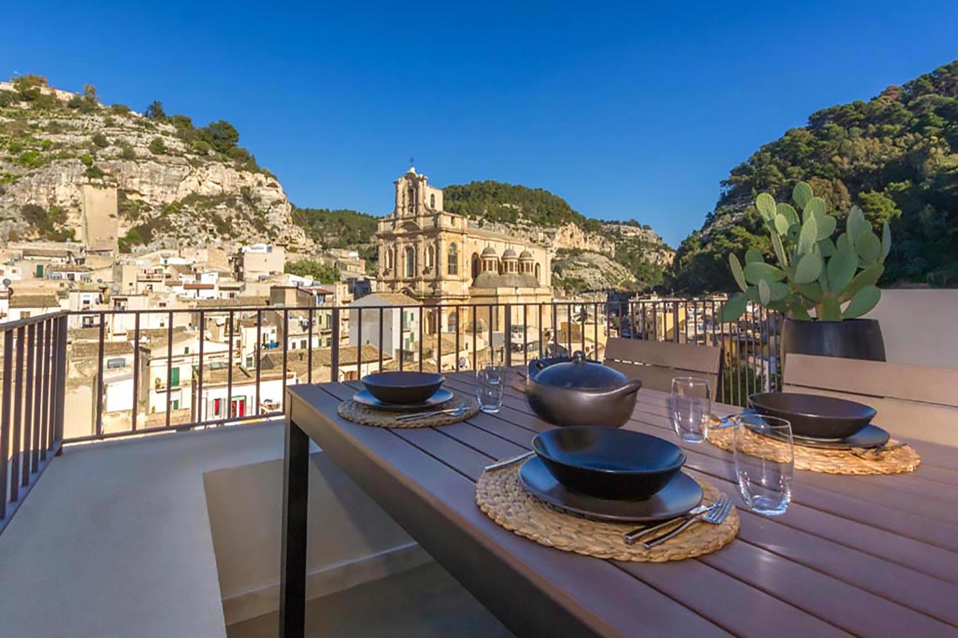 httpssecure.365villas.comgetimageuploadsconfigalessandrapropertygallery11420191002_101004jpg-40