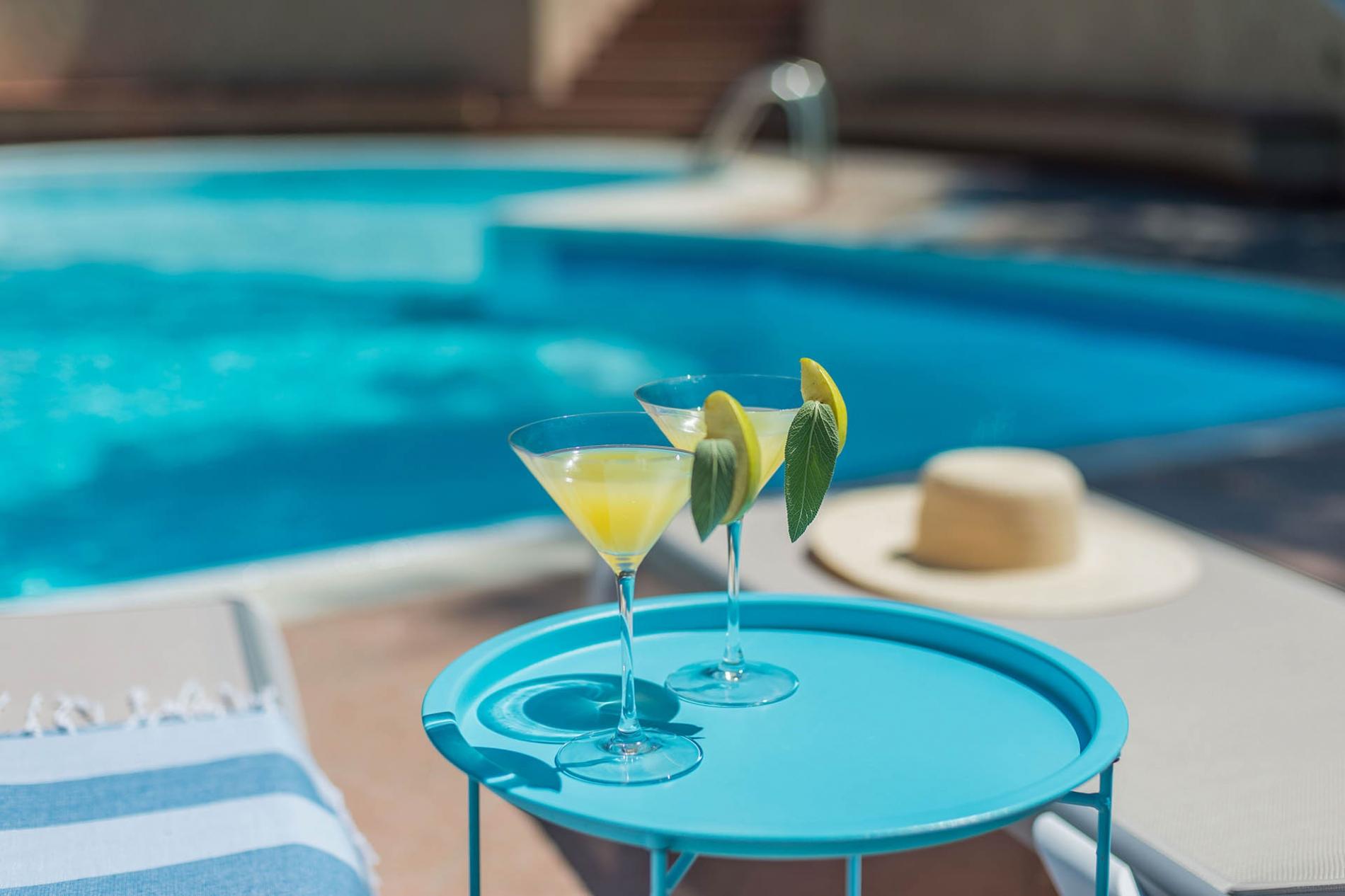 httpssecure.365villas.comgetimageuploadsconfigalessandrapropertygallery13420210701_133415jpg-1