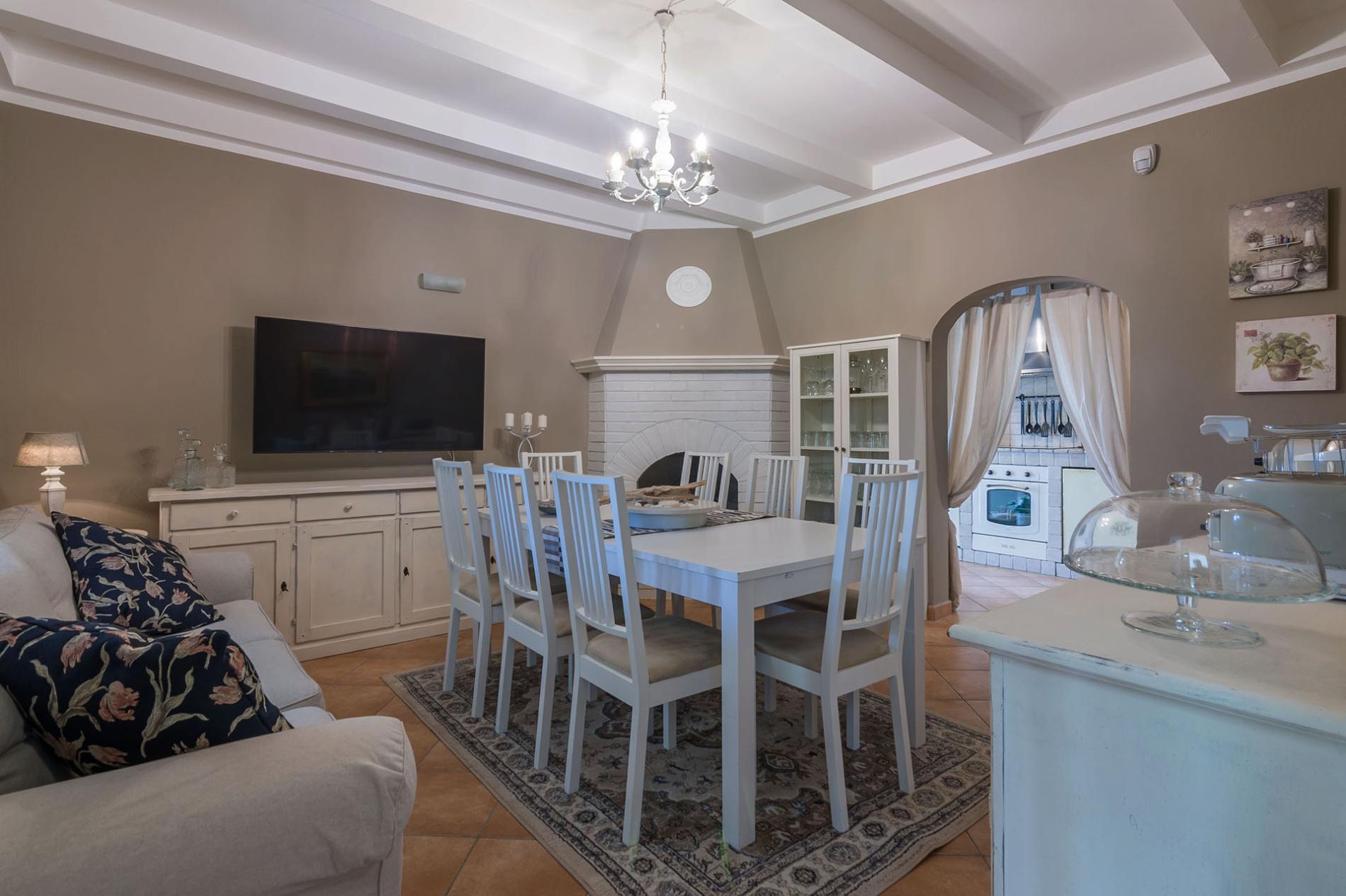 httpssecure.365villas.comgetimageuploadsconfigalessandrapropertygallery1420230612_054116jpg-5