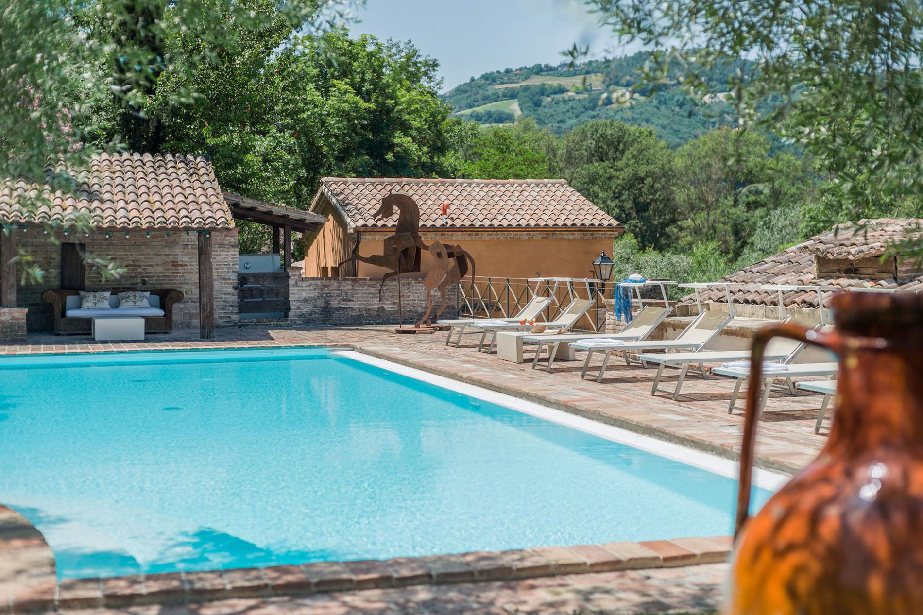 httpssecure.365villas.comgetimageuploadsconfigalessandrapropertygallery16620220704_082926jpg-6