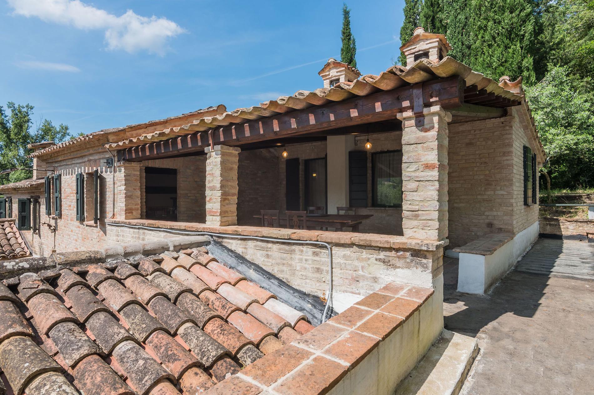 httpssecure.365villas.comgetimageuploadsconfigalessandrapropertygallery16620250624_043834_2888jpg