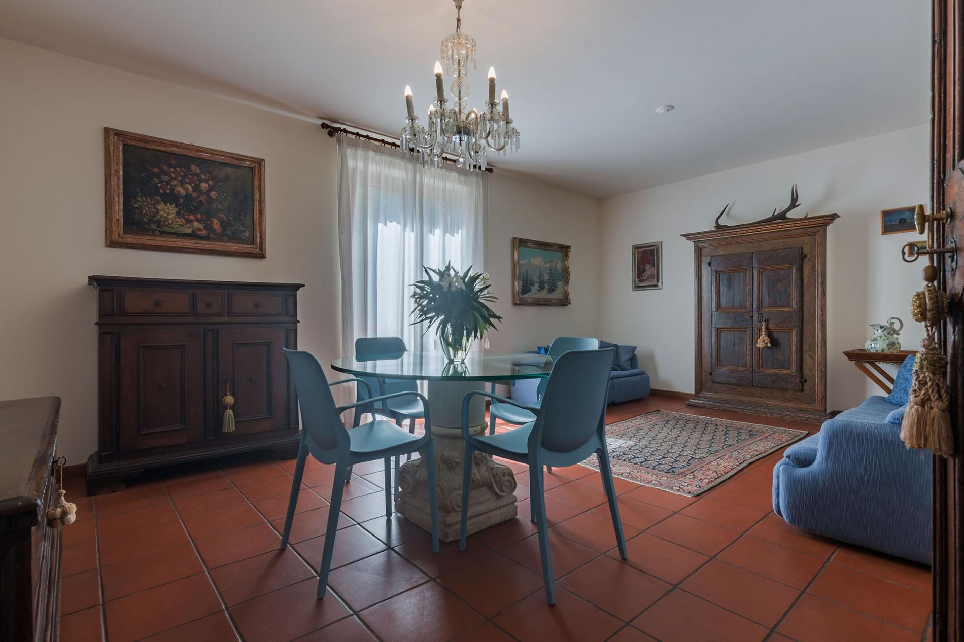 httpssecure.365villas.comgetimageuploadsconfigalessandrapropertygallery19920221003_070539jpg-1