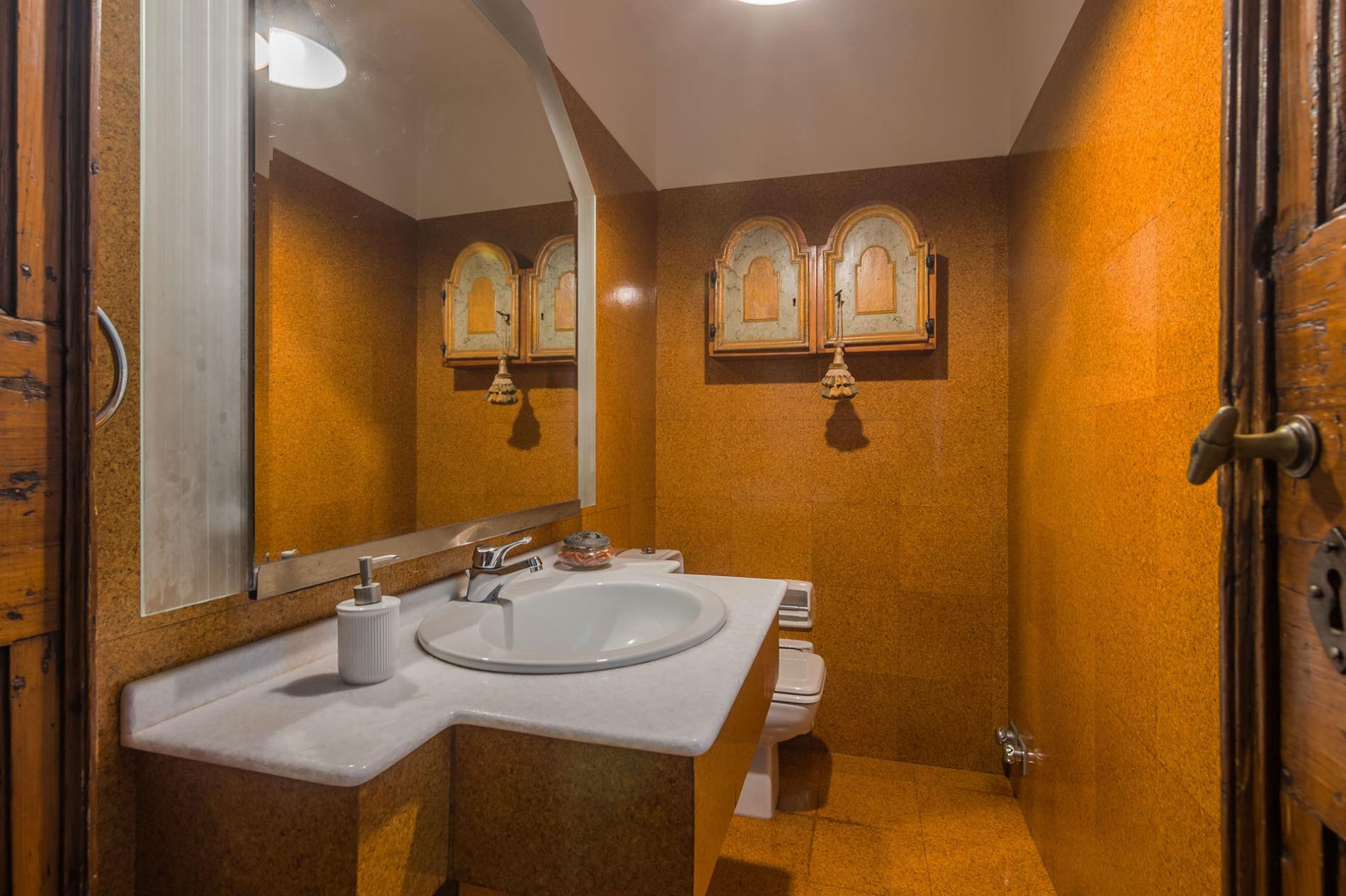 httpssecure.365villas.comgetimageuploadsconfigalessandrapropertygallery19920221003_070545jpg