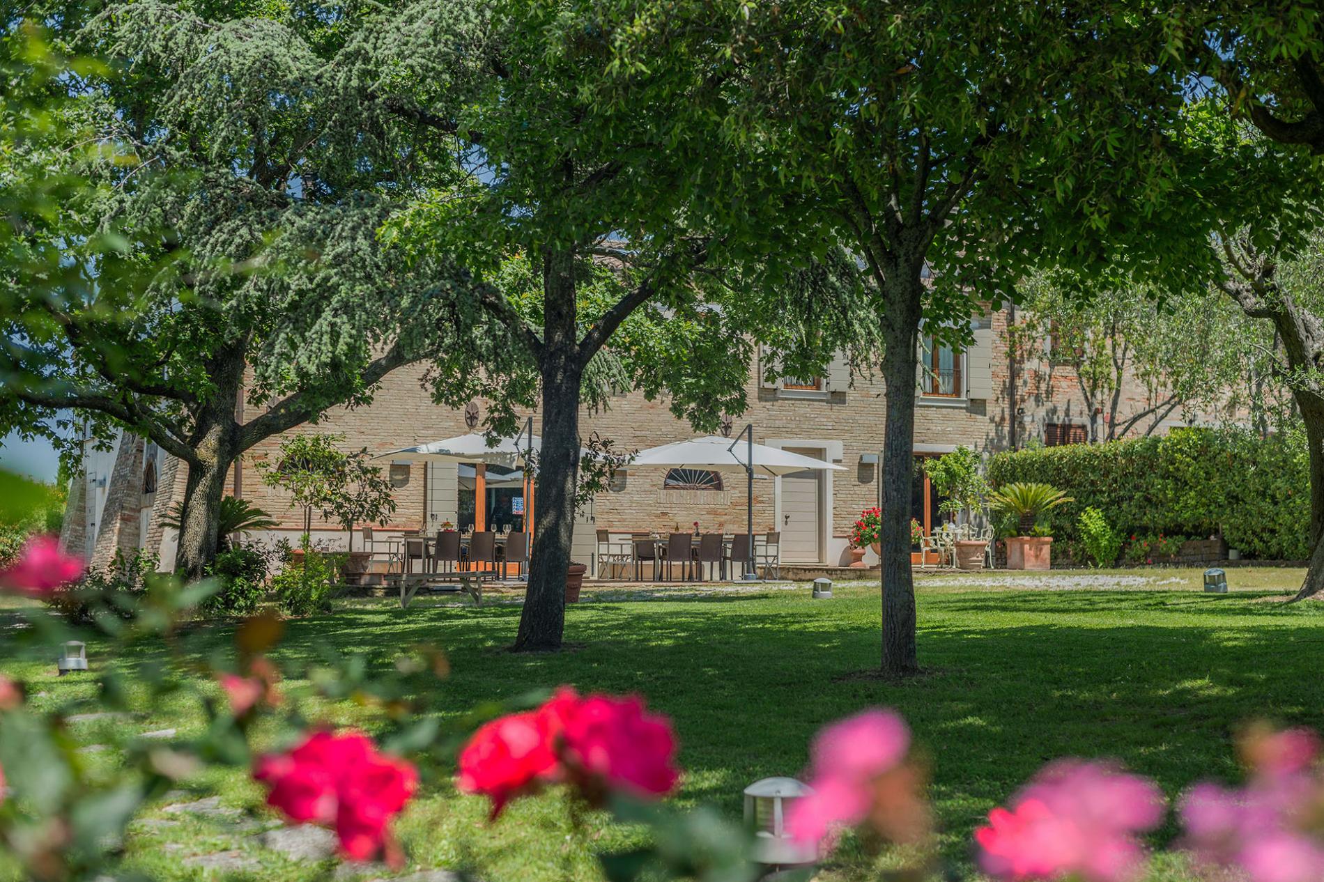 httpssecure.365villas.comgetimageuploadsconfigalessandrapropertygallery20420230531_094101jpg-3