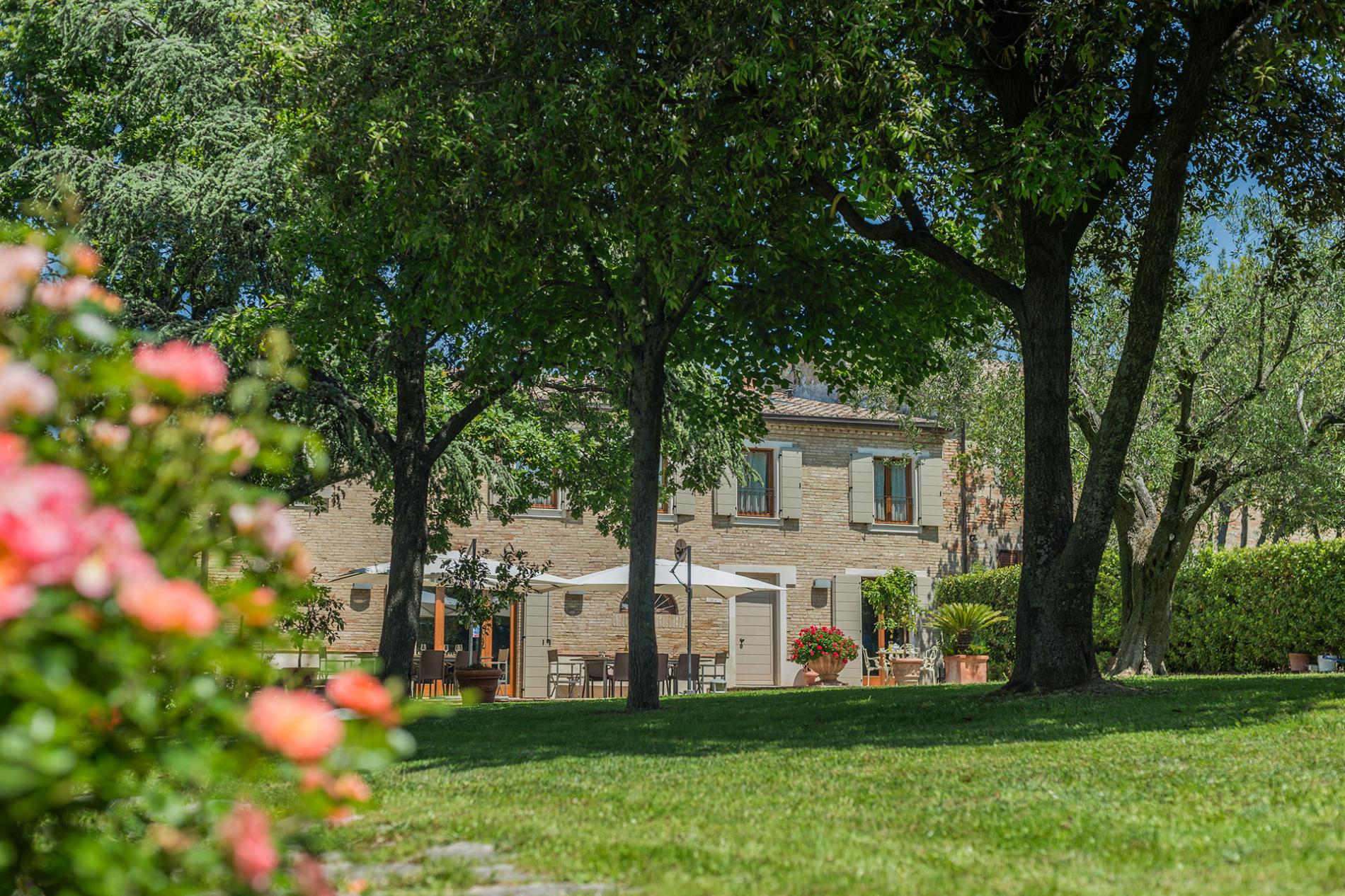 httpssecure.365villas.comgetimageuploadsconfigalessandrapropertygallery20420230531_094242jpg-3