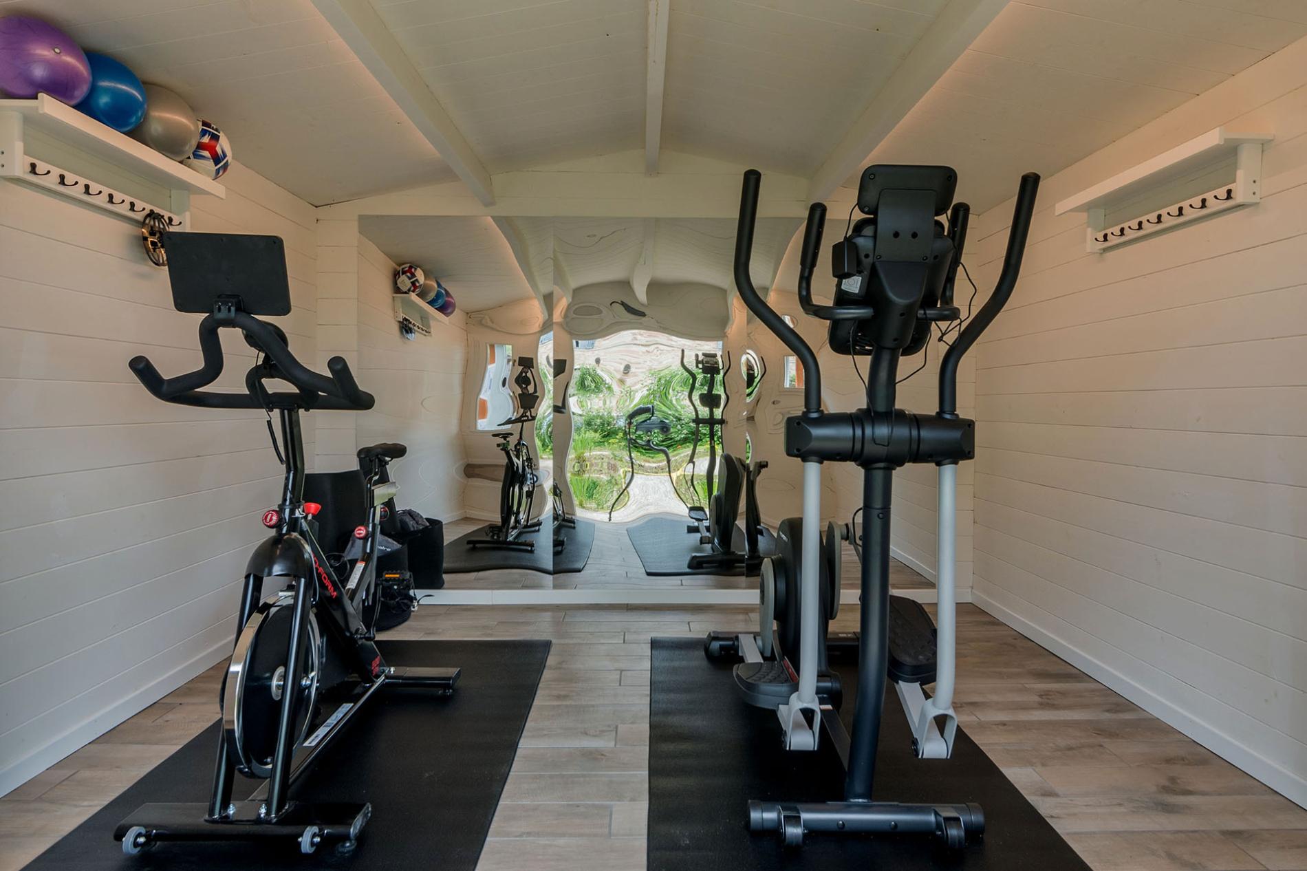 httpssecure.365villas.comgetimageuploadsconfigalessandrapropertygallery20620230707_083010_4644jpg-1