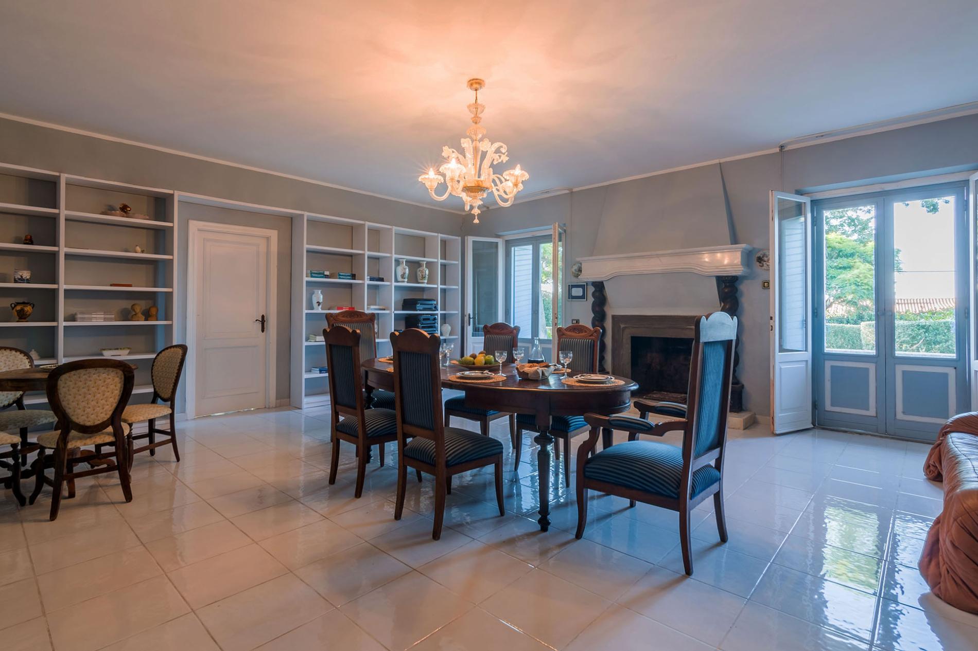 httpssecure.365villas.comgetimageuploadsconfigalessandrapropertygallery21020230814_084038_6752jpg-1