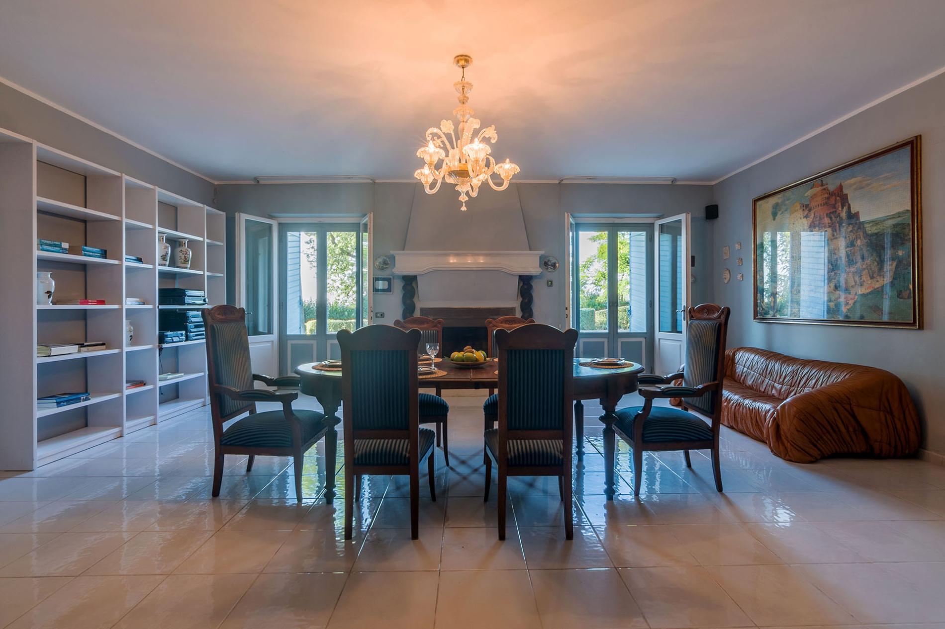 httpssecure.365villas.comgetimageuploadsconfigalessandrapropertygallery21020230814_084044_412jpg-1