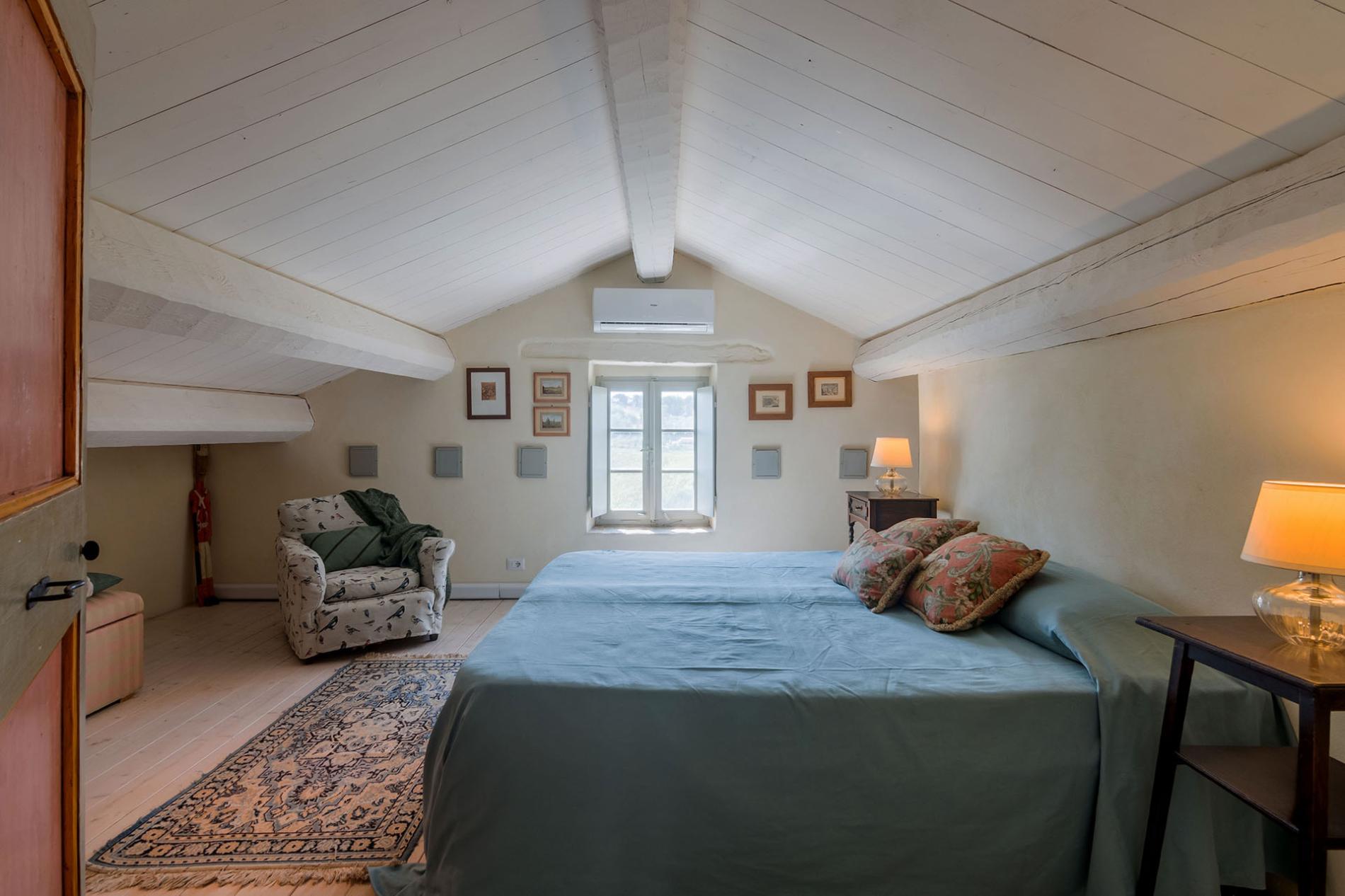 httpssecure.365villas.comgetimageuploadsconfigalessandrapropertygallery21120230914_060548_5738jpg