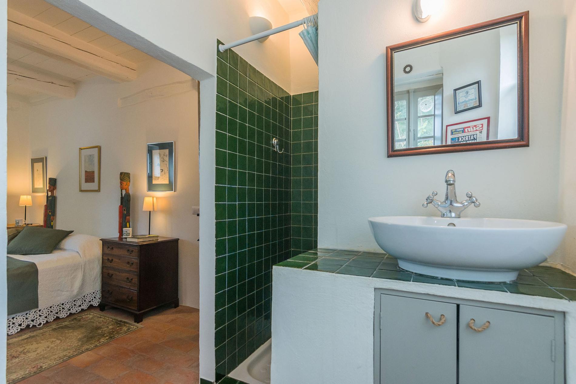 httpssecure.365villas.comgetimageuploadsconfigalessandrapropertygallery21120230914_060611_706jpg