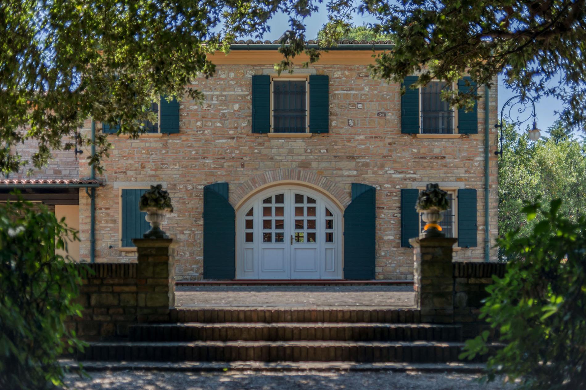 httpssecure.365villas.comgetimageuploadsconfigalessandrapropertygallery21220230920_053312_2616jpg-1