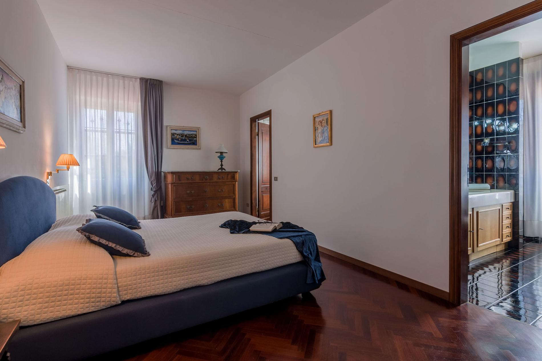 httpssecure.365villas.comgetimageuploadsconfigalessandrapropertygallery21220230920_054909_4780jpg