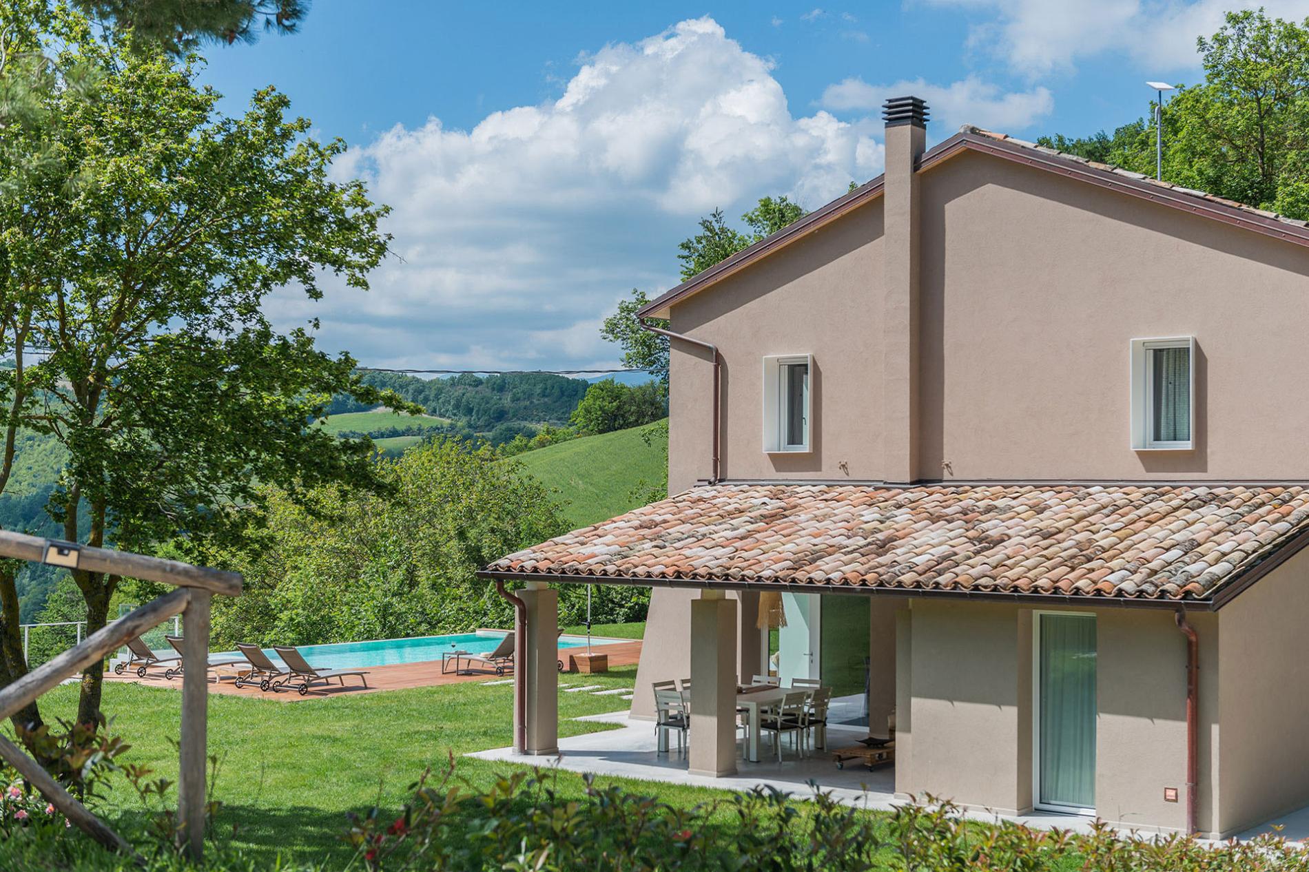 httpssecure.365villas.comgetimageuploadsconfigalessandrapropertygallery21520240530_074709_7226jpg-3