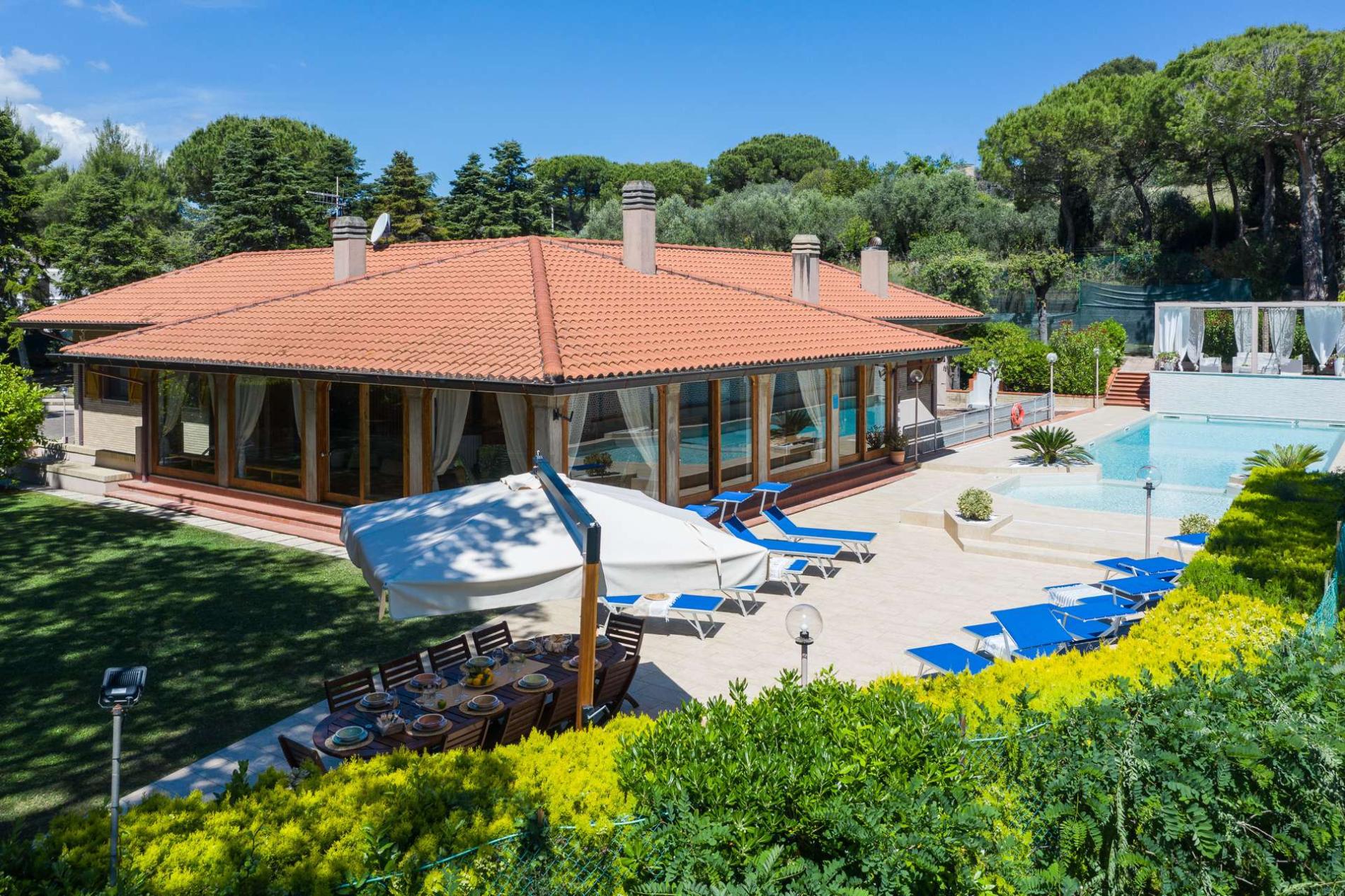 httpssecure.365villas.comgetimageuploadsconfigalessandrapropertygallery21620240617_060101_2594jpg-1