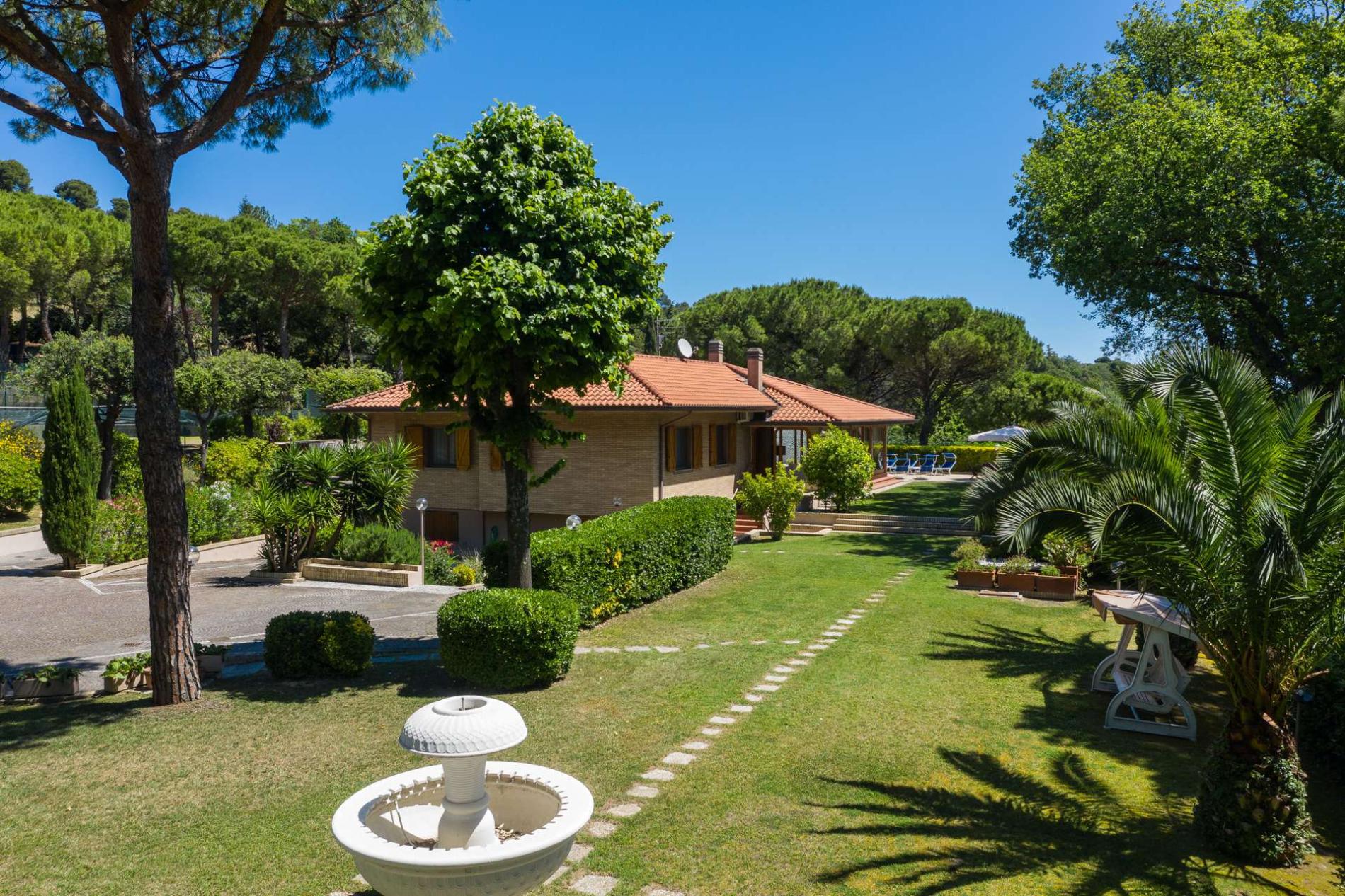 httpssecure.365villas.comgetimageuploadsconfigalessandrapropertygallery21620240617_060107_1496jpg