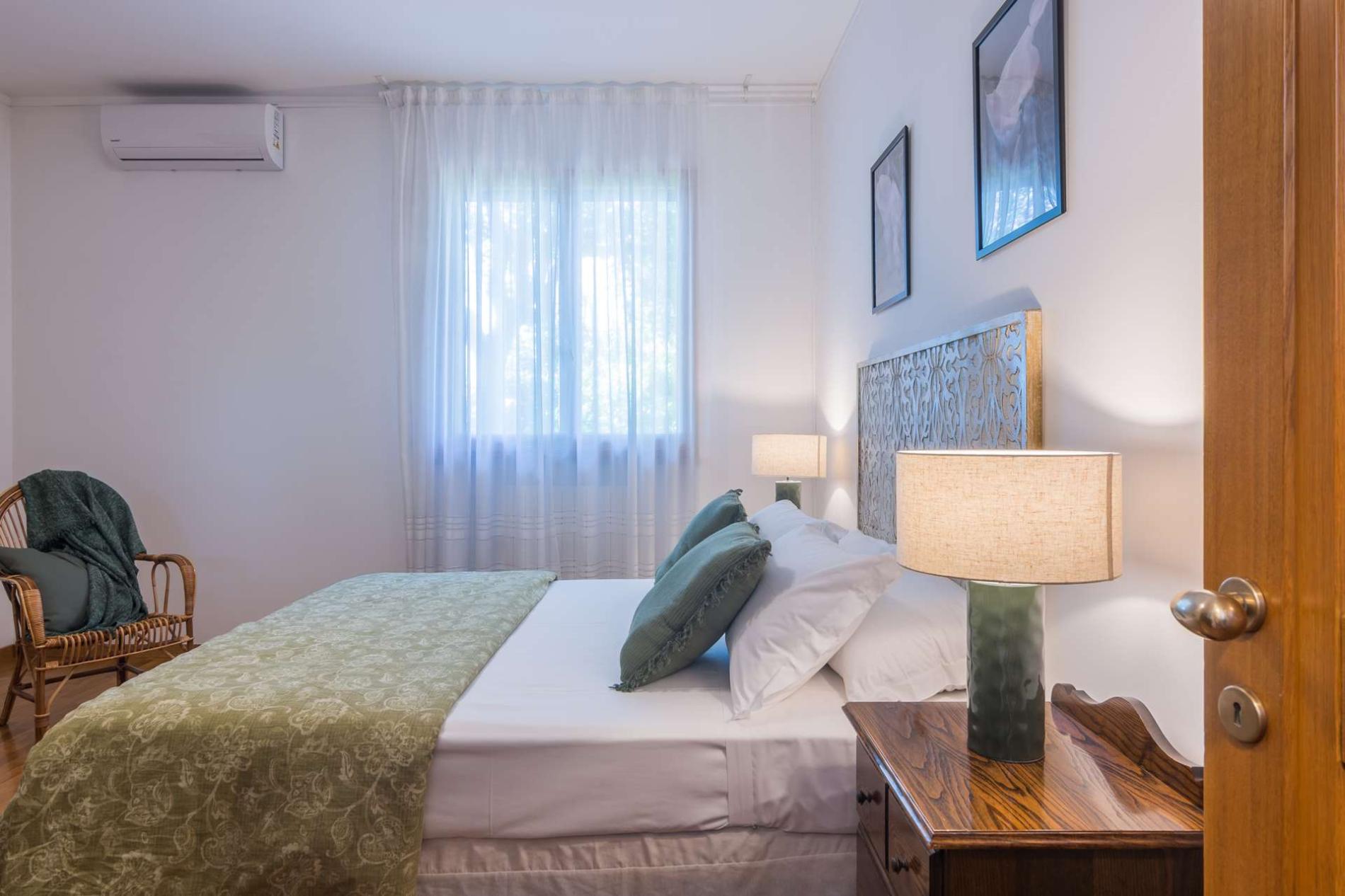 httpssecure.365villas.comgetimageuploadsconfigalessandrapropertygallery21620240617_060111_1409jpg