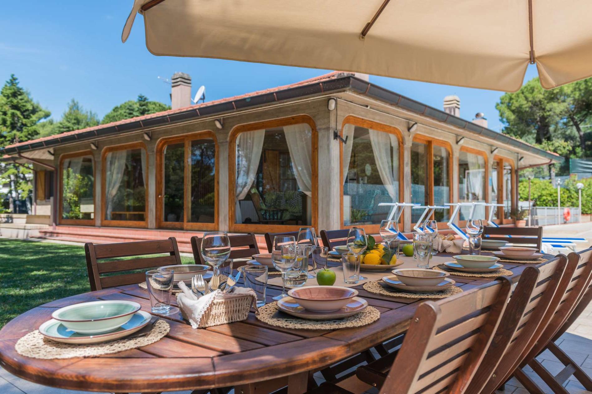 httpssecure.365villas.comgetimageuploadsconfigalessandrapropertygallery21620240617_060115_4878jpg