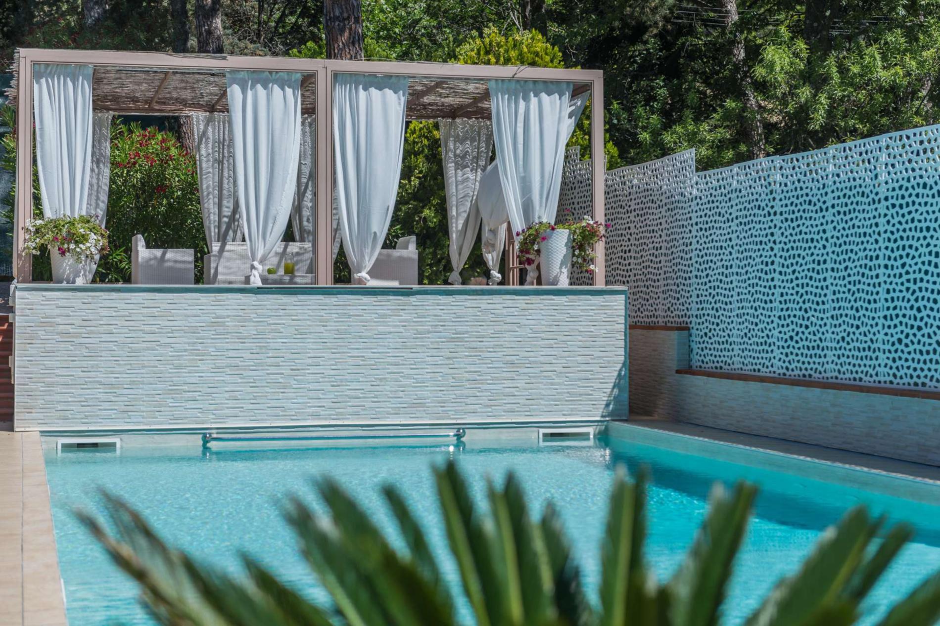 httpssecure.365villas.comgetimageuploadsconfigalessandrapropertygallery21620240617_060118_1607jpg