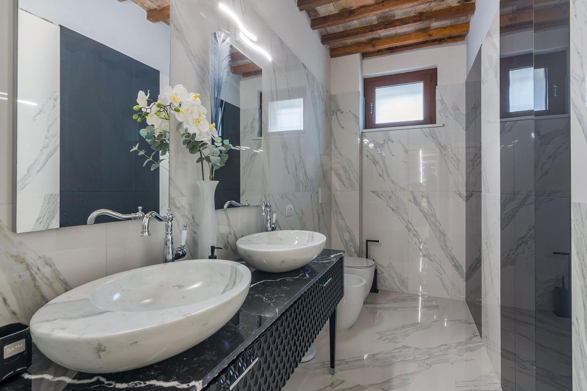 httpssecure.365villas.comgetimageuploadsconfigalessandrapropertygallery22620241024_040324_5964jpg-3