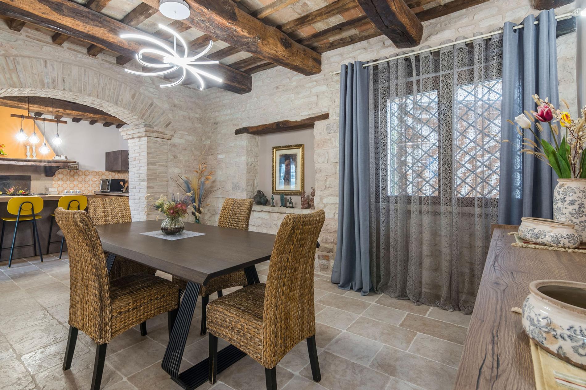 httpssecure.365villas.comgetimageuploadsconfigalessandrapropertygallery22620241024_040326_365jpg-5