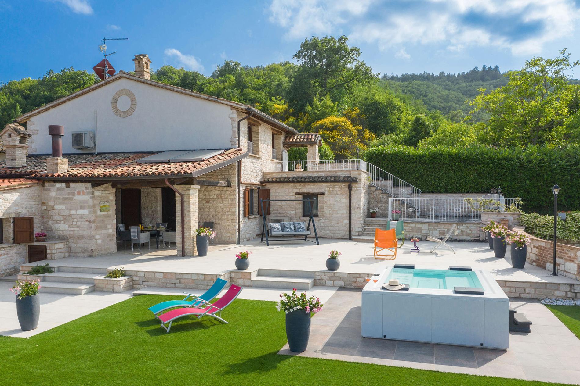 httpssecure.365villas.comgetimageuploadsconfigalessandrapropertygallery22620250620_085403_1862jpg-3