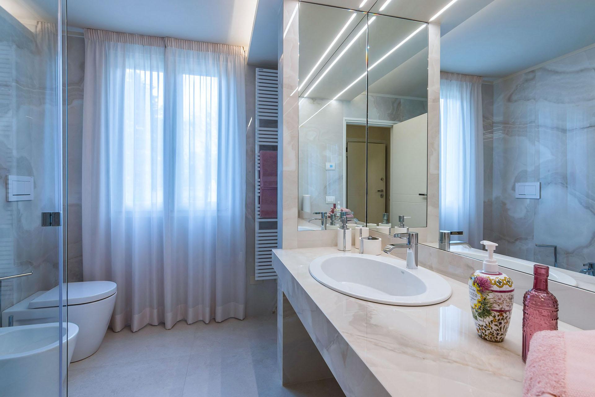 httpssecure.365villas.comgetimageuploadsconfigalessandrapropertygallery22720241204_020056_1396jpg-6