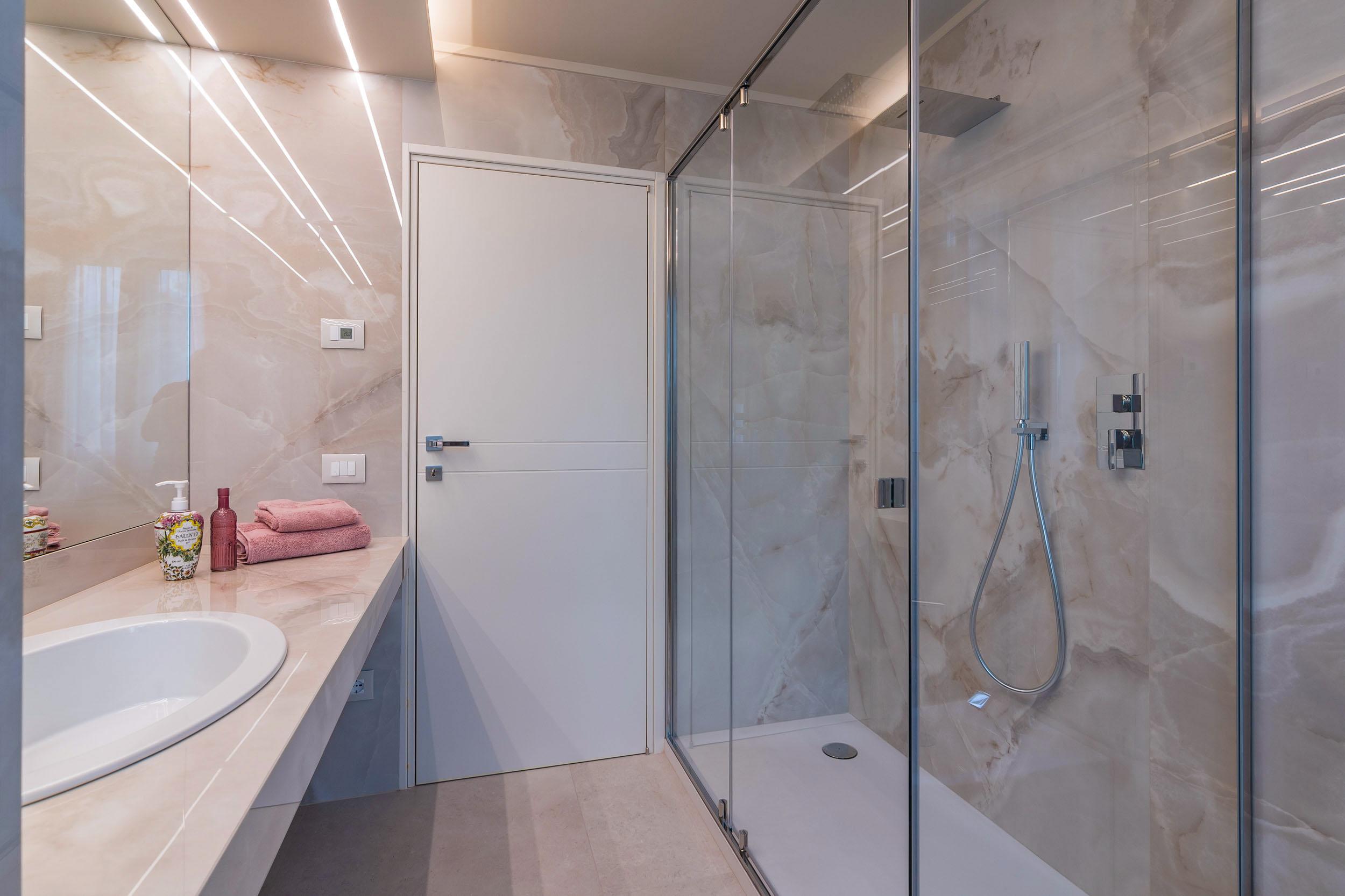 httpssecure.365villas.comgetimageuploadsconfigalessandrapropertygallery22720241204_020056_1608jpg-6