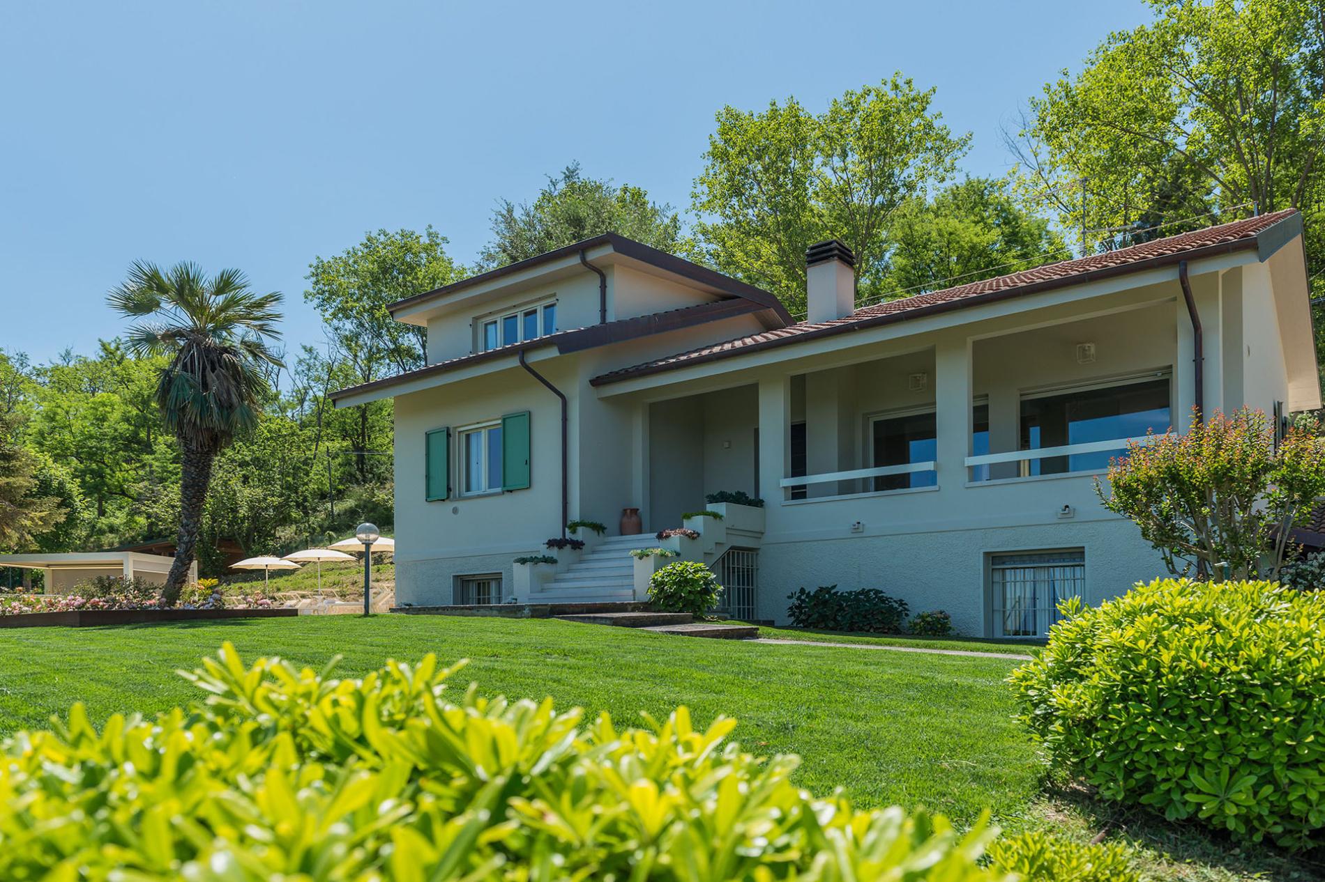 httpssecure.365villas.comgetimageuploadsconfigalessandrapropertygallery22720250626_132433_6357jpg