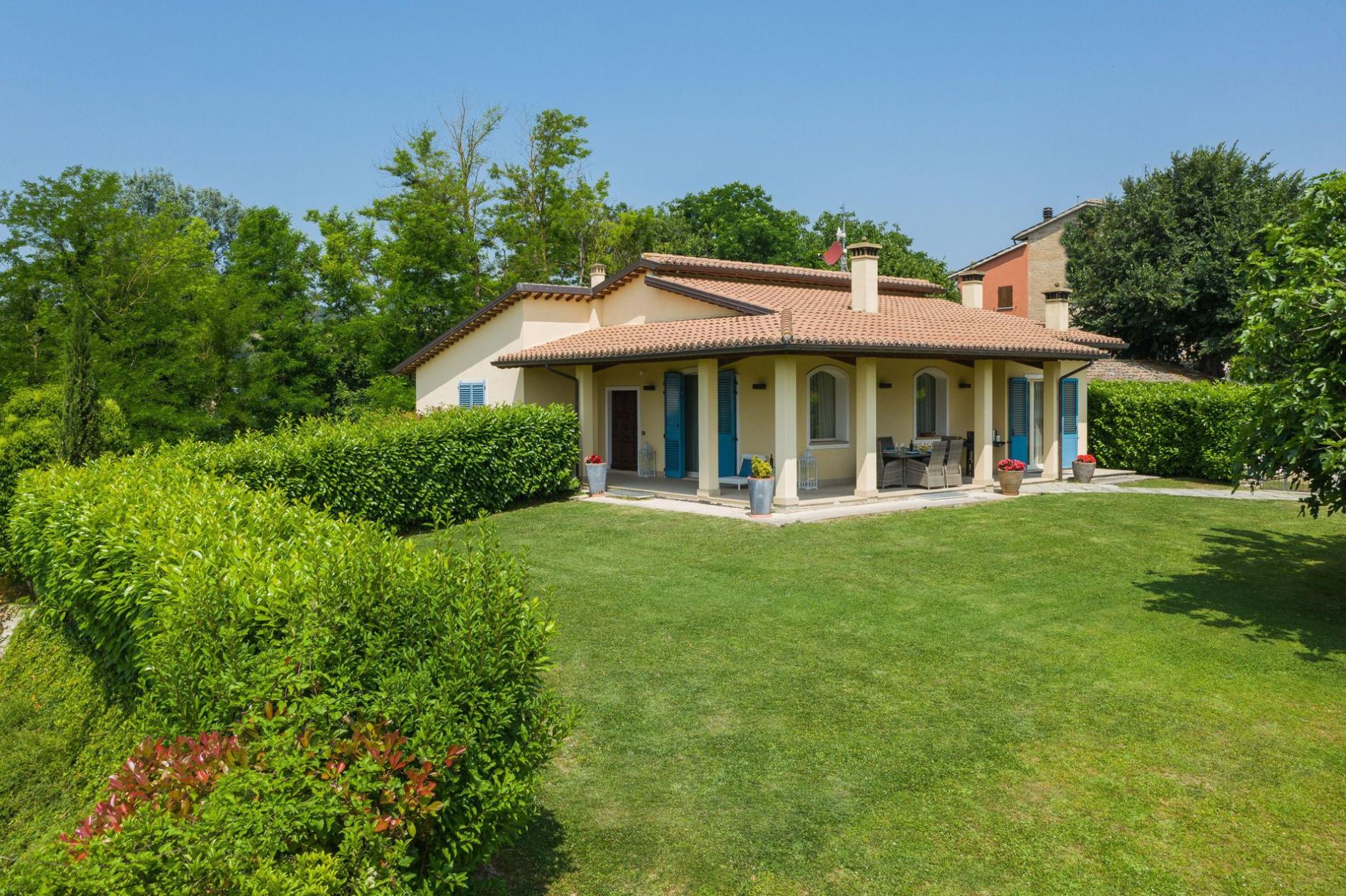 httpssecure.365villas.comgetimageuploadsconfigalessandrapropertygallery22820250807_021537_9388jpg-1