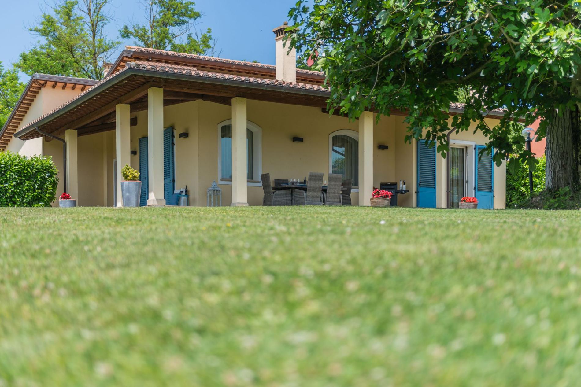 httpssecure.365villas.comgetimageuploadsconfigalessandrapropertygallery22820250807_021550_8656jpg-1