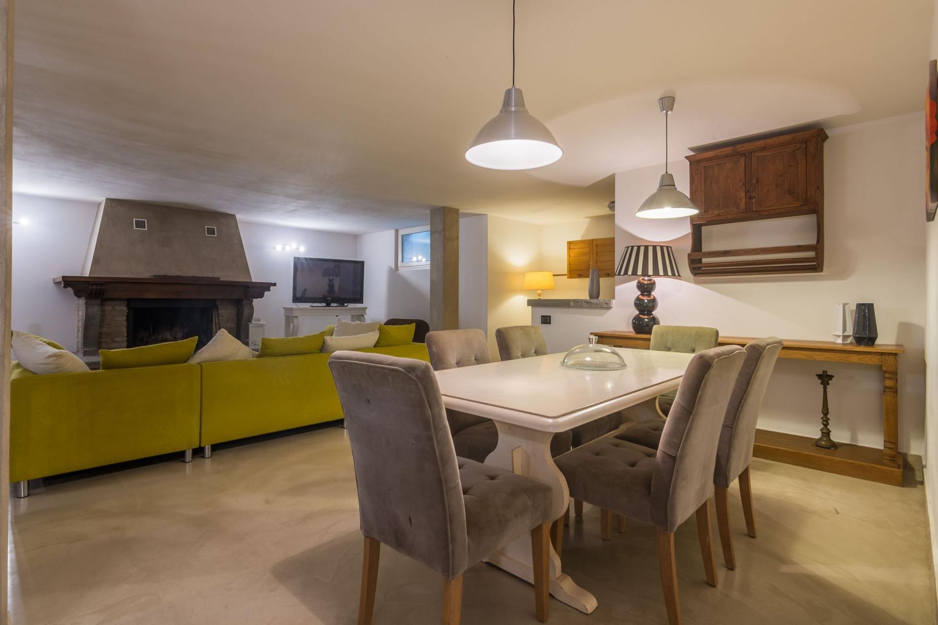 httpssecure.365villas.comgetimageuploadsconfigalessandrapropertygallery22820250807_021554_9417jpg-1