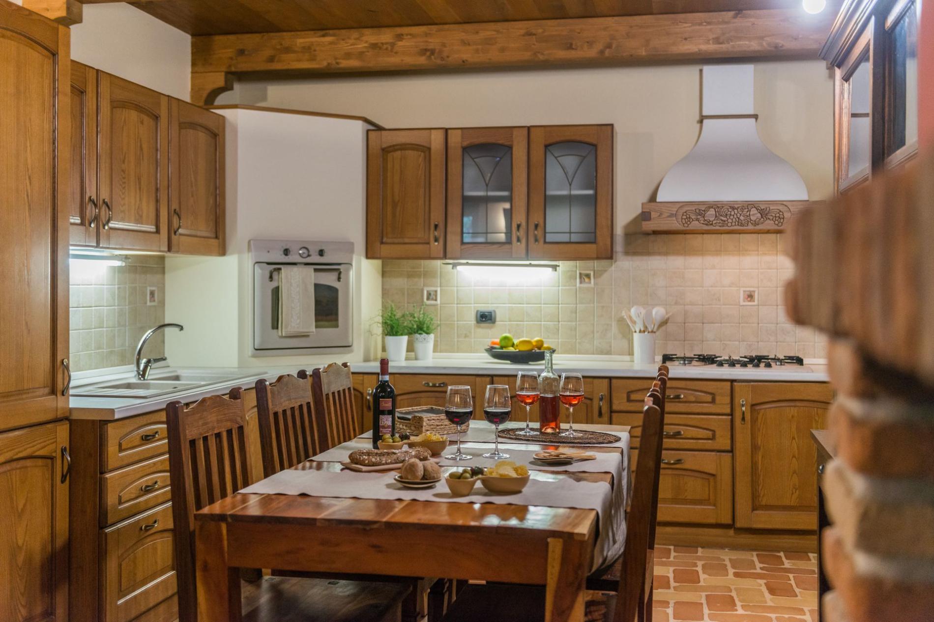 httpssecure.365villas.comgetimageuploadsconfigalessandrapropertygallery23020250705_053033_5625jpg