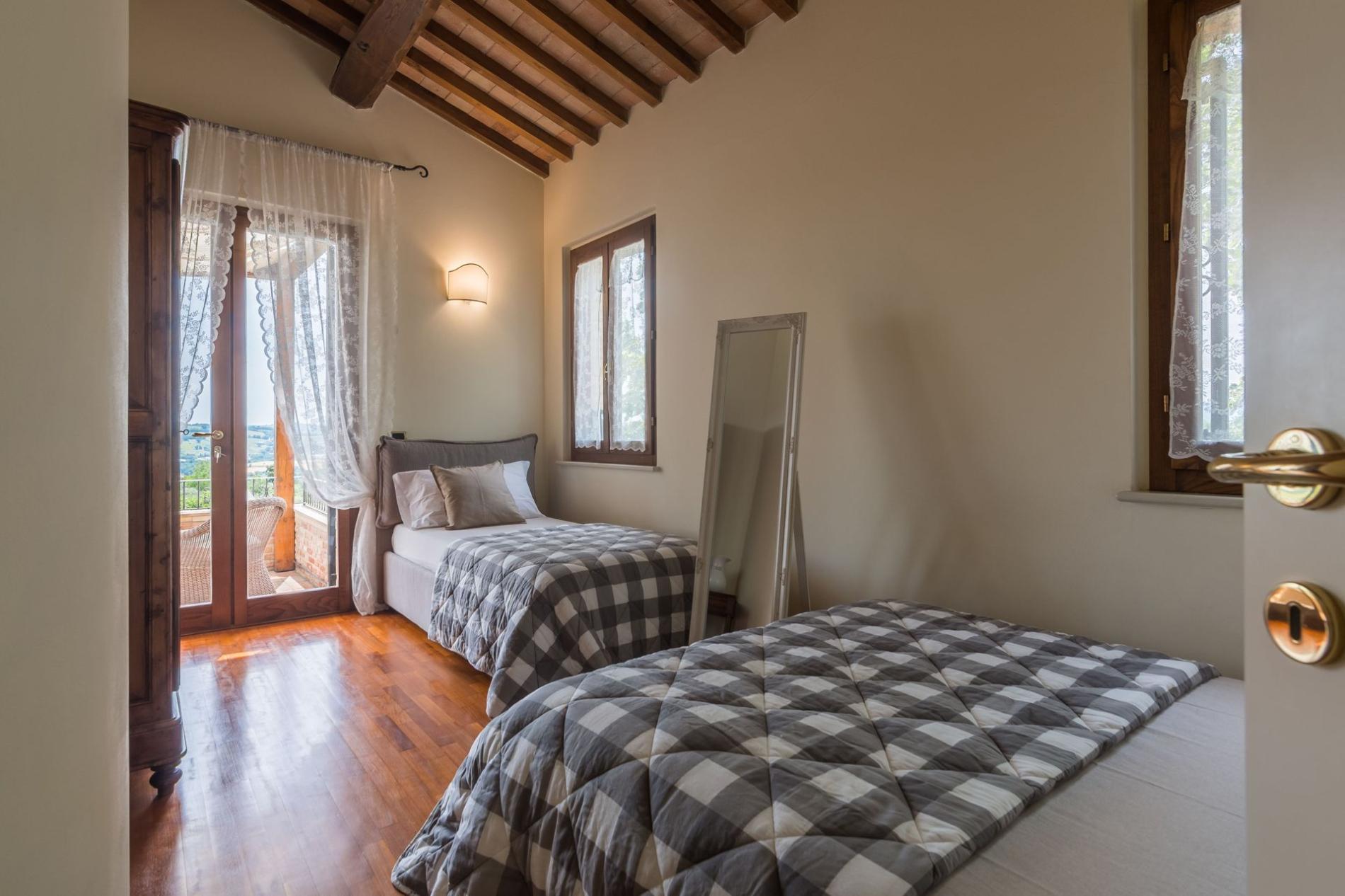 httpssecure.365villas.comgetimageuploadsconfigalessandrapropertygallery23120250729_052902_36jpg