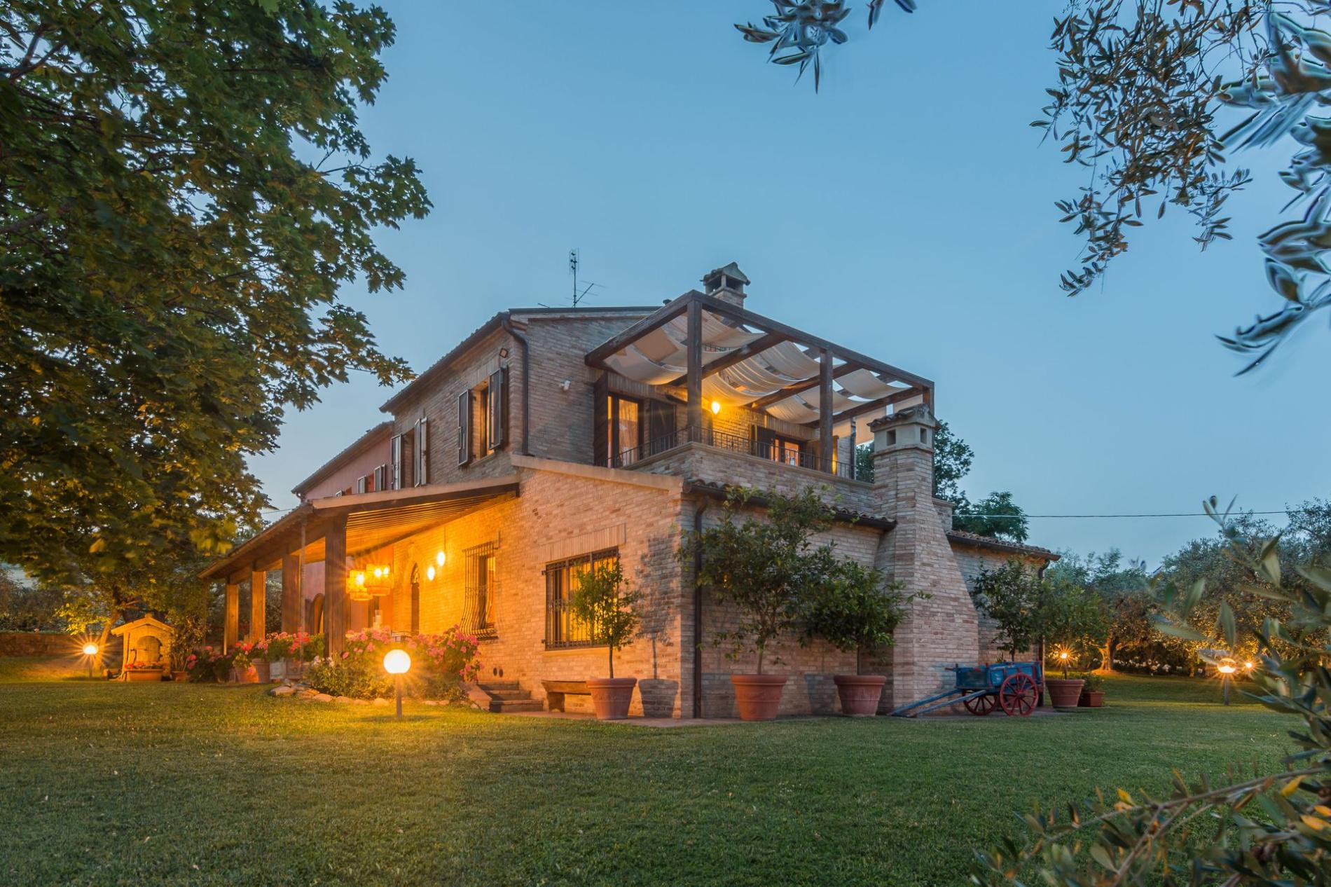 httpssecure.365villas.comgetimageuploadsconfigalessandrapropertygallery23120250729_052935_4761jpg