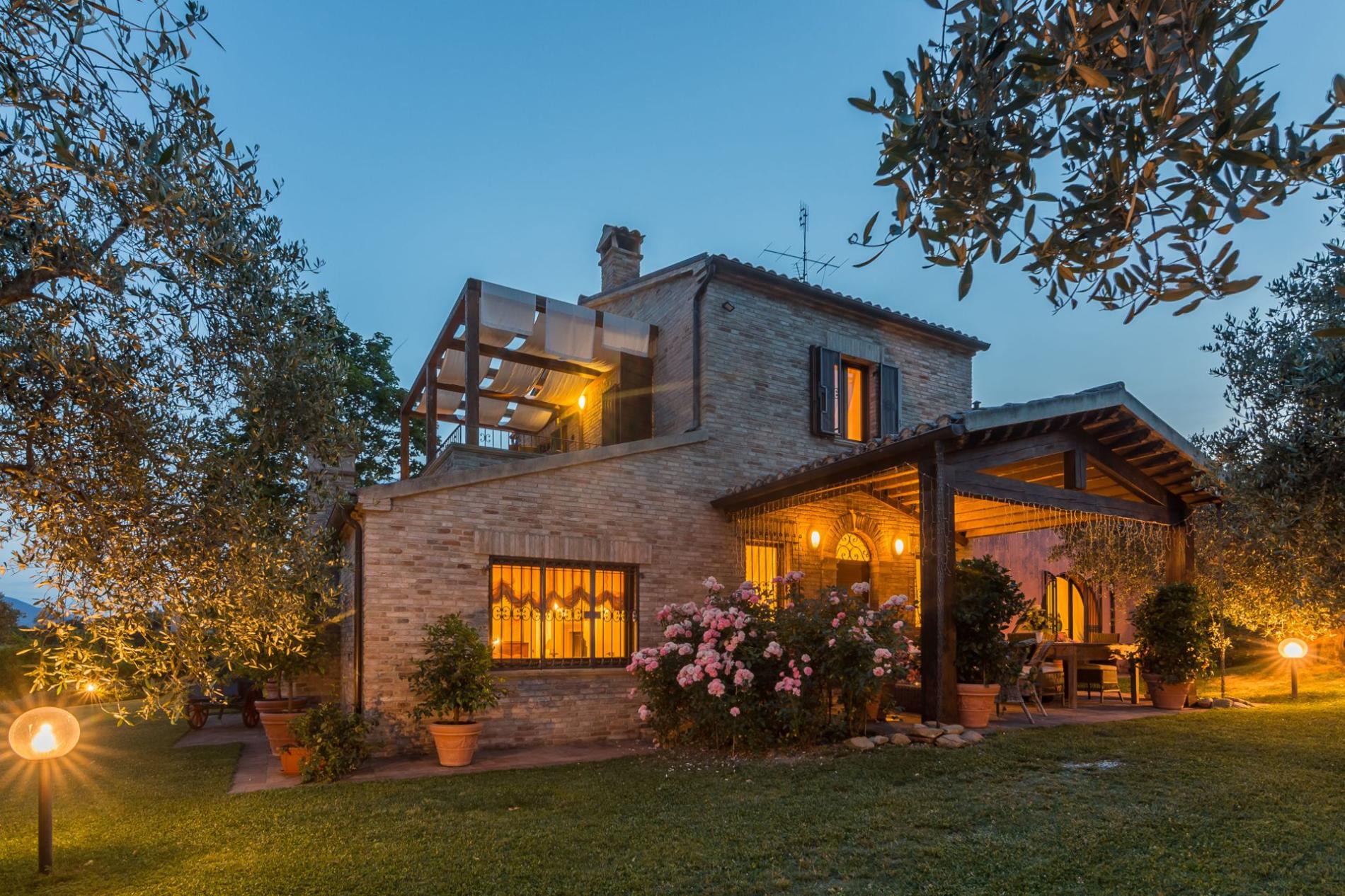 httpssecure.365villas.comgetimageuploadsconfigalessandrapropertygallery23120250729_052935_4940jpg