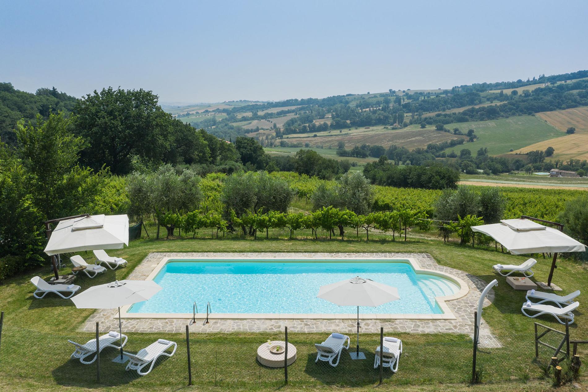 httpssecure.365villas.comgetimageuploadsconfigalessandrapropertygallery23220250814_071049_6188jpg