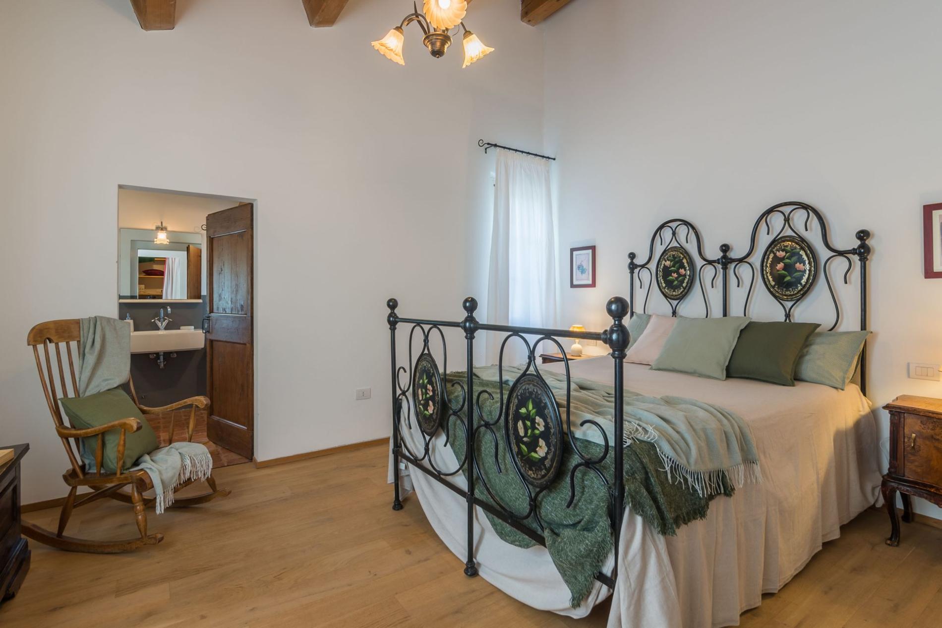 httpssecure.365villas.comgetimageuploadsconfigalessandrapropertygallery23220250814_071117_3539jpg