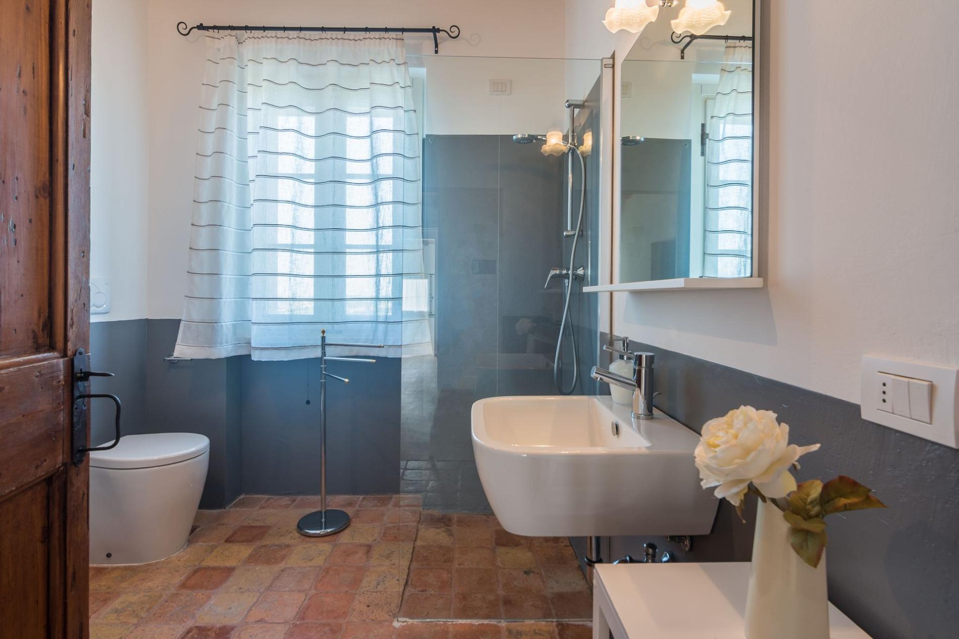 httpssecure.365villas.comgetimageuploadsconfigalessandrapropertygallery23220250814_071121_3964jpg