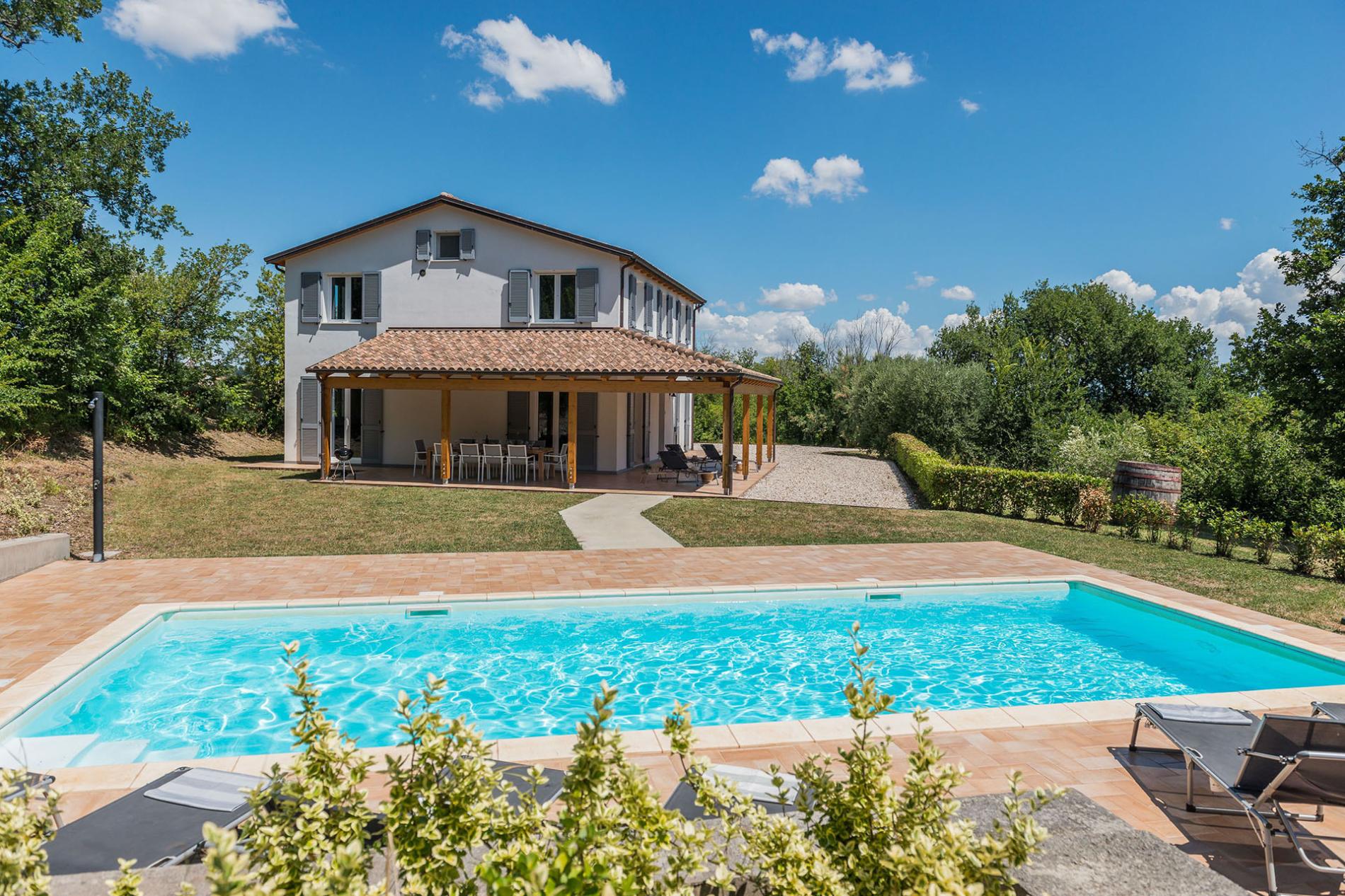 httpssecure.365villas.comgetimageuploadsconfigalessandrapropertygallery23320250819_033147_5163jpg