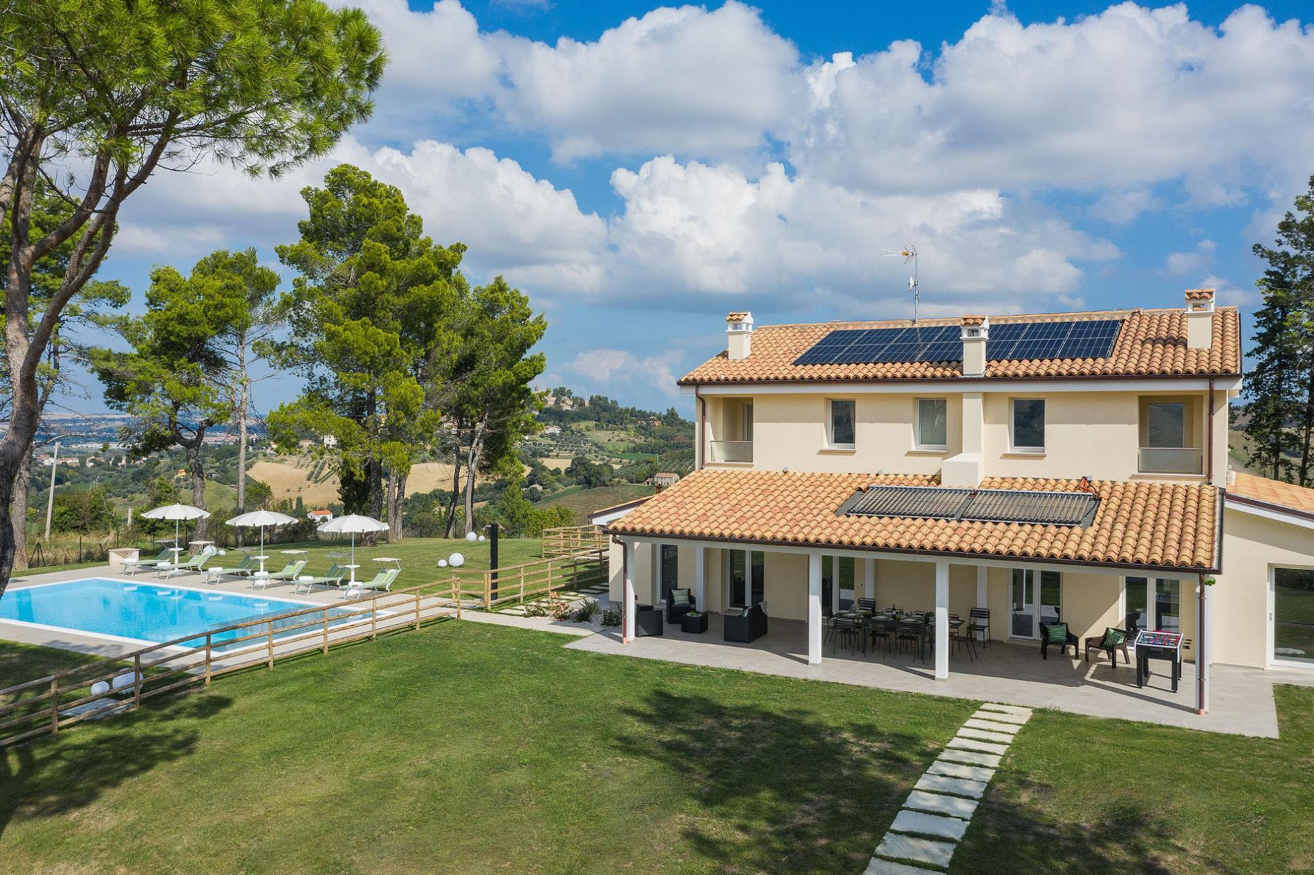 httpssecure.365villas.comgetimageuploadsconfigalessandrapropertygallery23420251009_002803_5662jpg-4