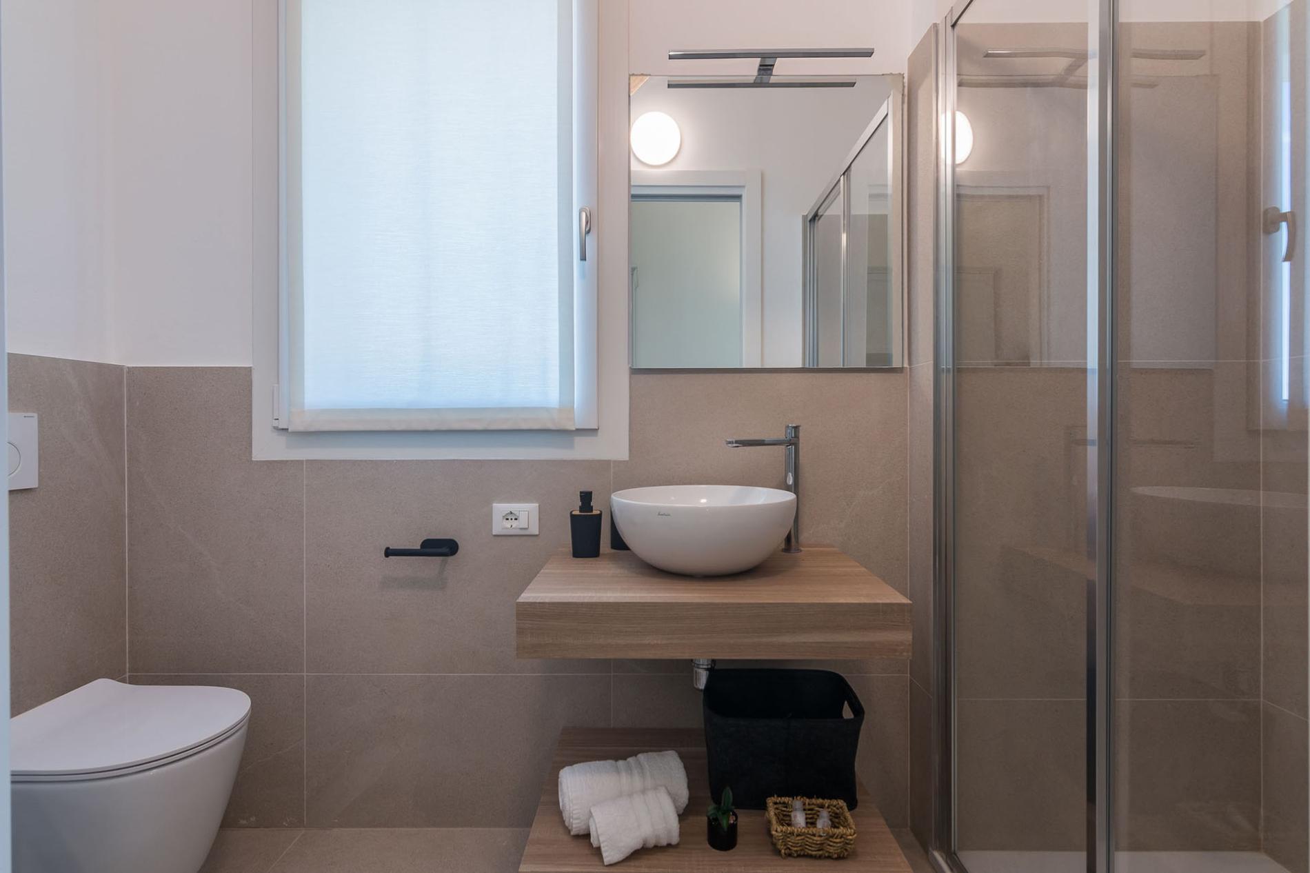 httpssecure.365villas.comgetimageuploadsconfigalessandrapropertygallery23420251009_002822_9322jpg-1