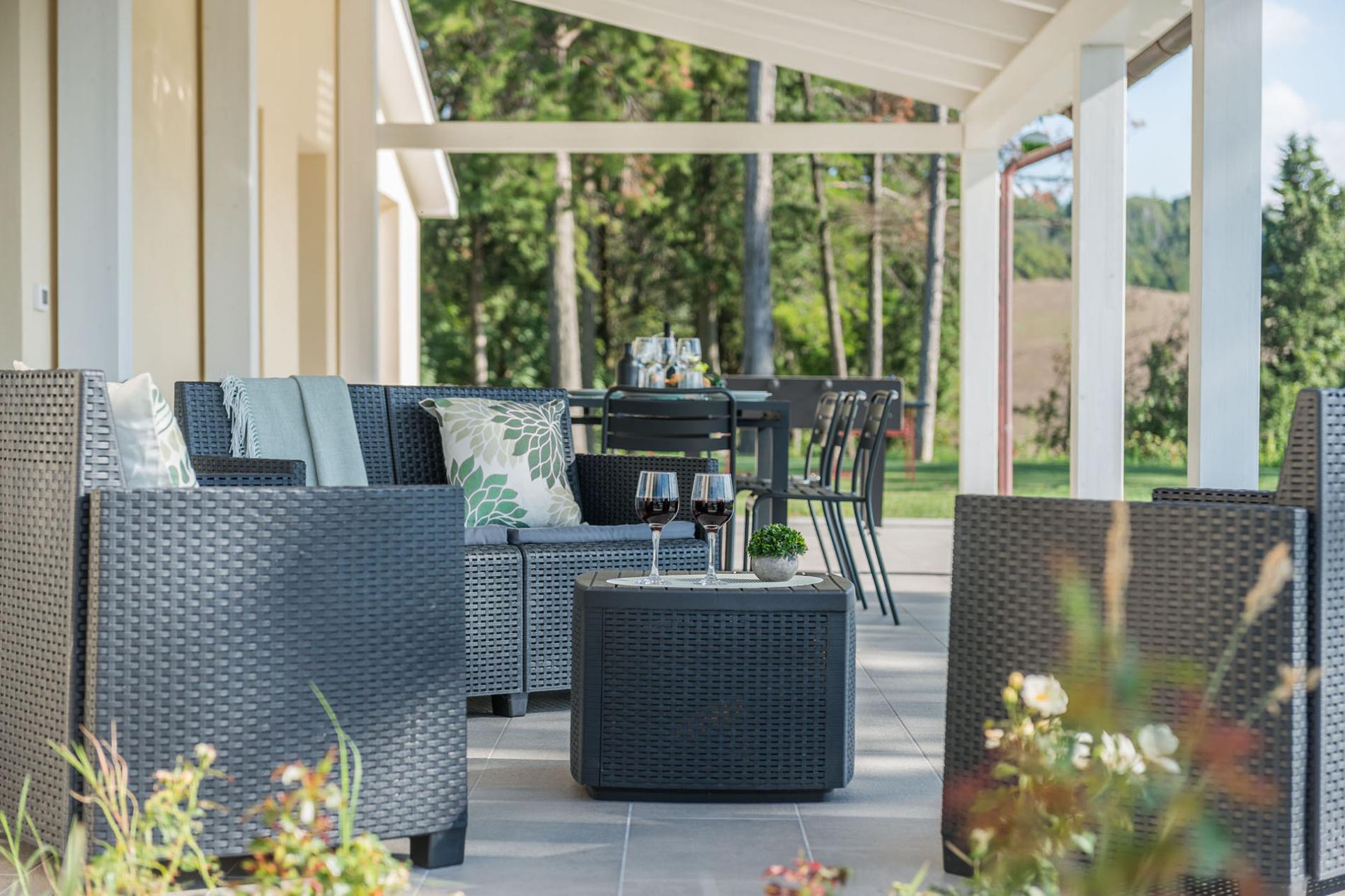 httpssecure.365villas.comgetimageuploadsconfigalessandrapropertygallery23420251009_002830_8662jpg-4