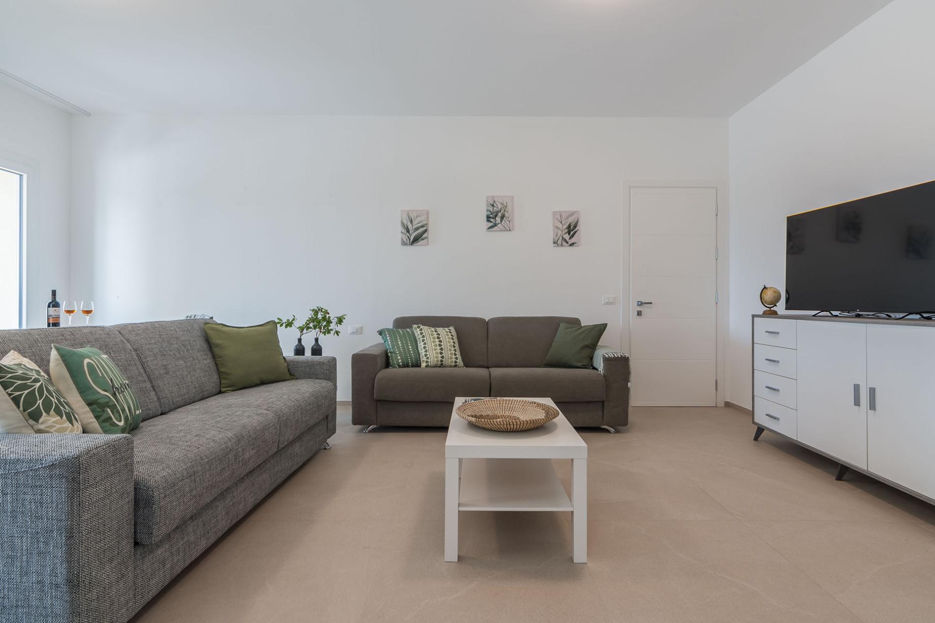 httpssecure.365villas.comgetimageuploadsconfigalessandrapropertygallery23420251027_022820_2535jpg