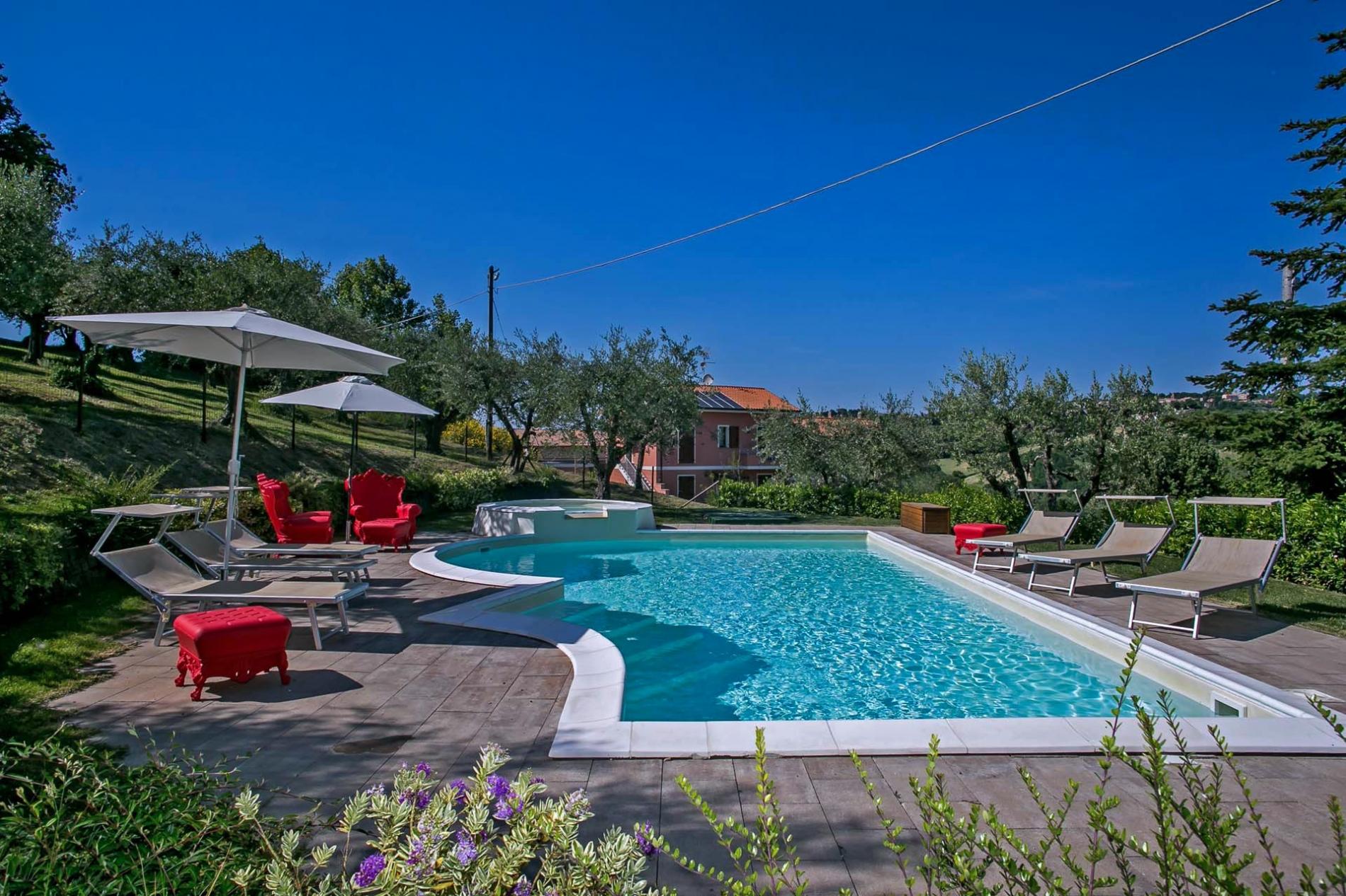 httpssecure.365villas.comgetimageuploadsconfigalessandrapropertygallery7020181115_025547jpg-44