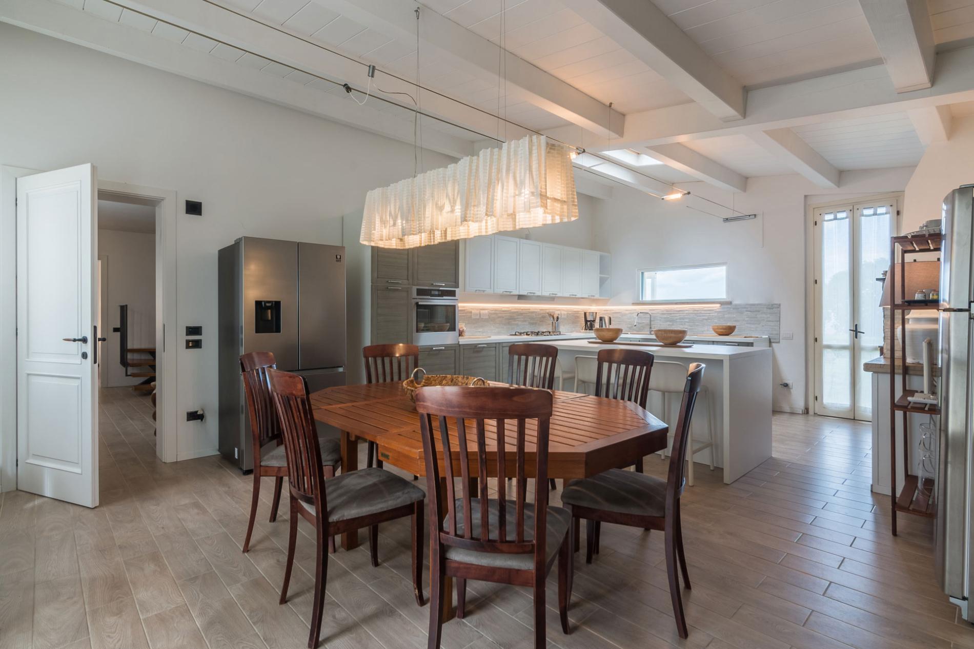 httpssecure.365villas.comgetimageuploadsconfigalessandrapropertygallery720240603_121707_1020jpg-1