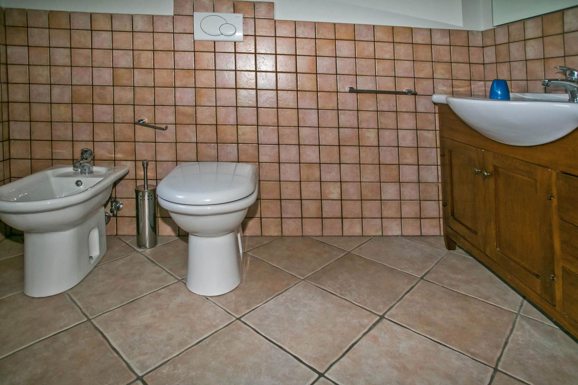 httpssecure.365villas.comgetimageuploadsconfigalessandrapropertygallery7220180621_030554jpg-9