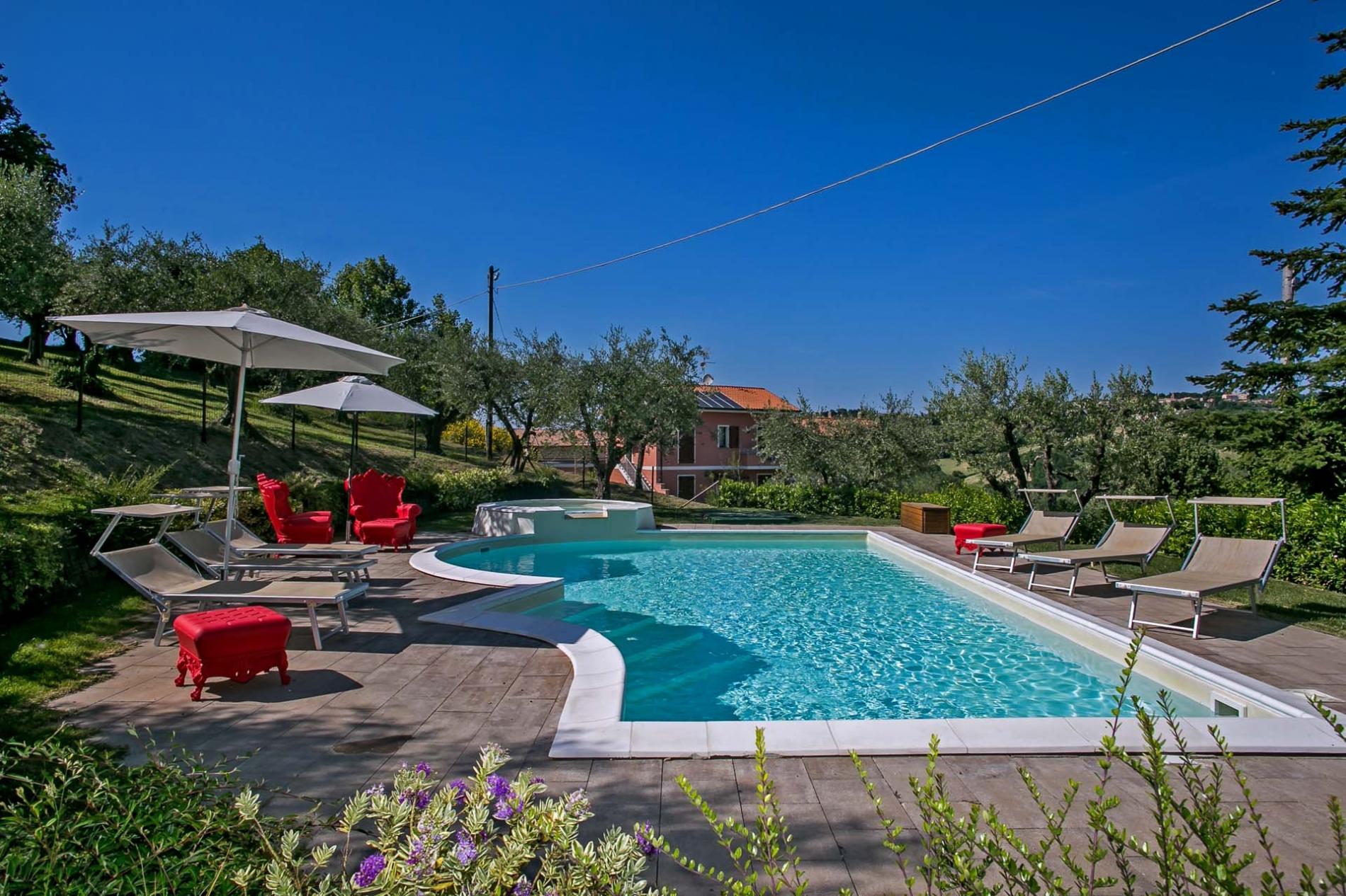 httpssecure.365villas.comgetimageuploadsconfigalessandrapropertygallery7320180621_034413jpg-49