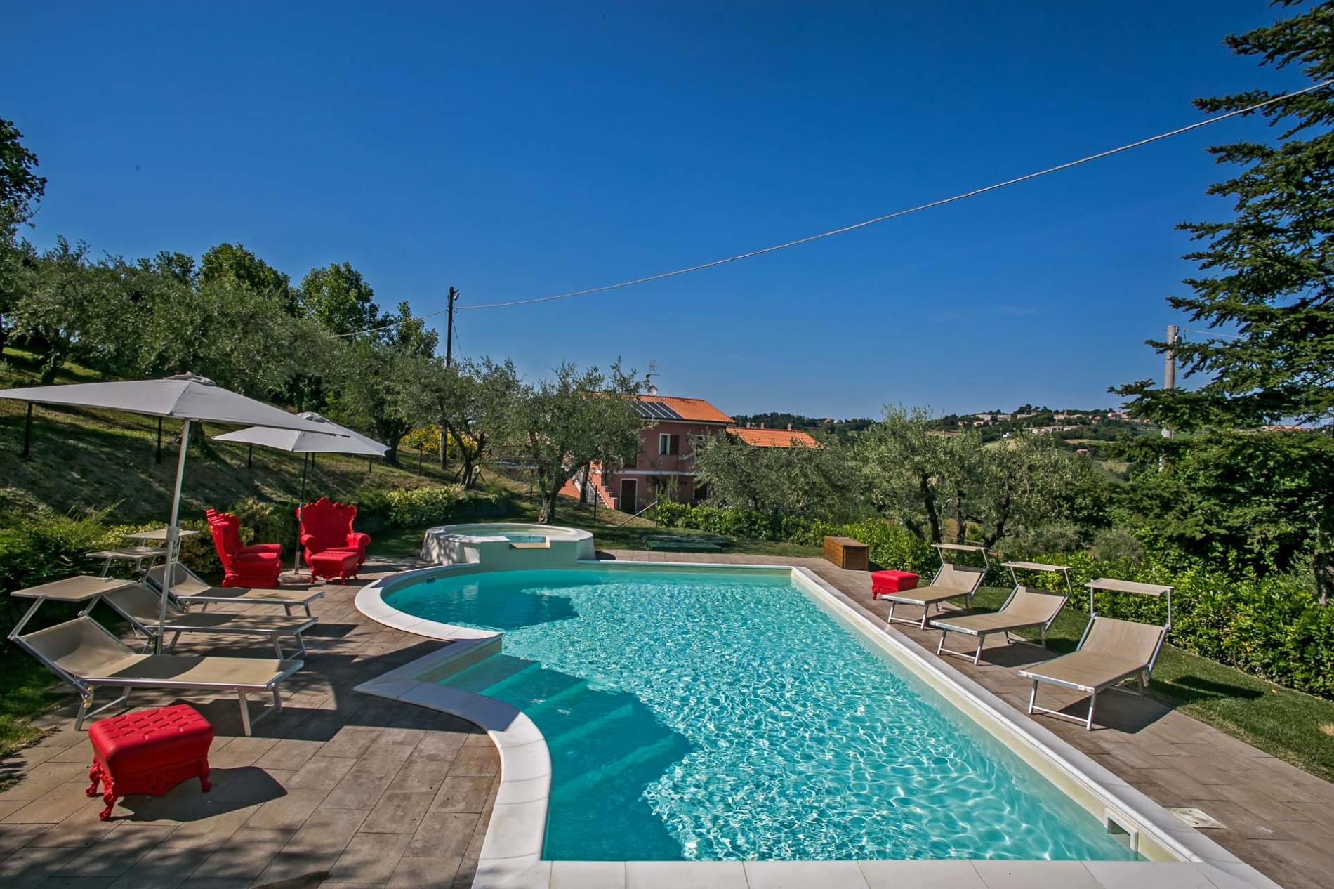 httpssecure.365villas.comgetimageuploadsconfigalessandrapropertygallery7320180621_034430jpg-21