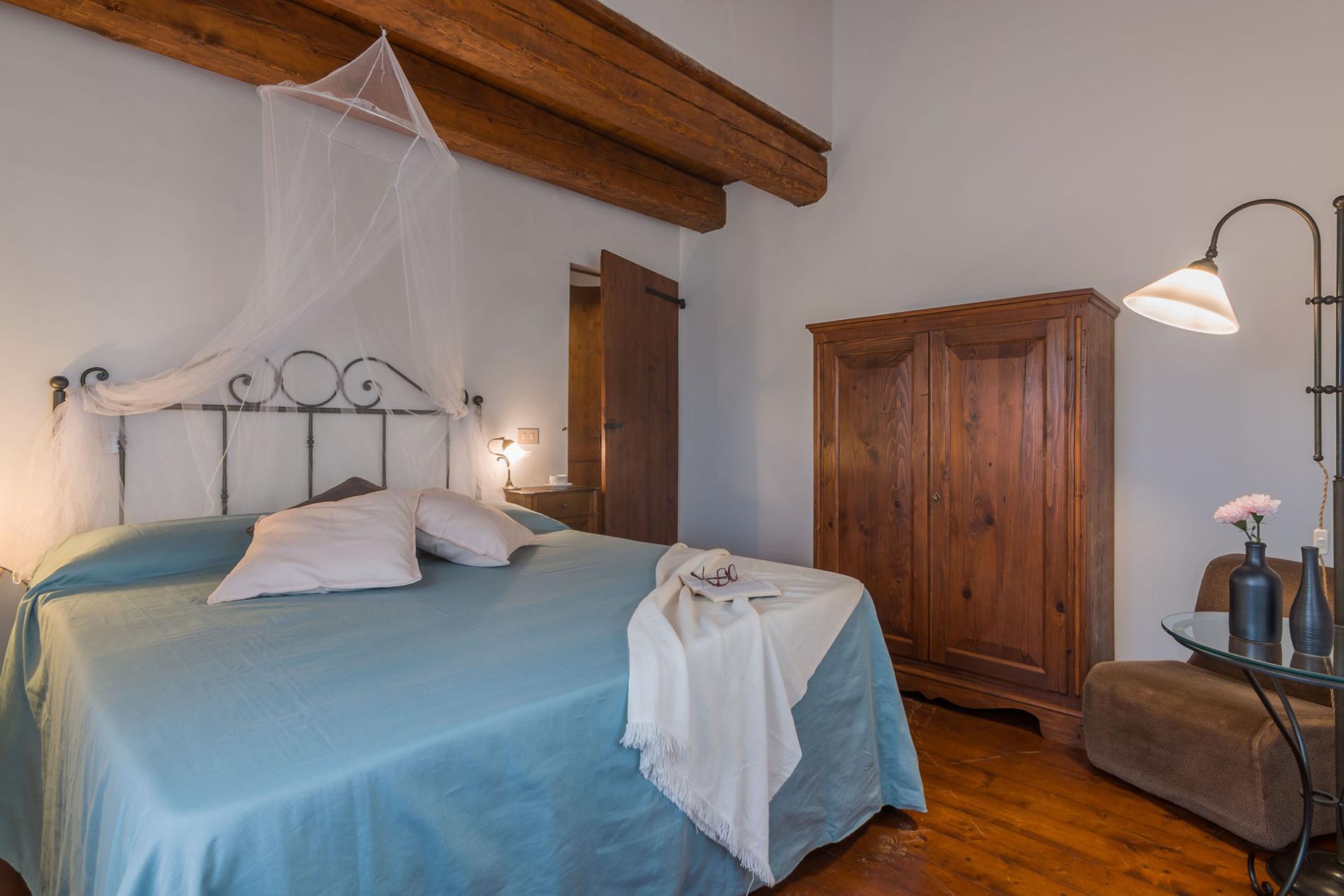 httpssecure.365villas.comgetimageuploadsconfigalessandrapropertygallery7920241028_075528_9533jpg-1