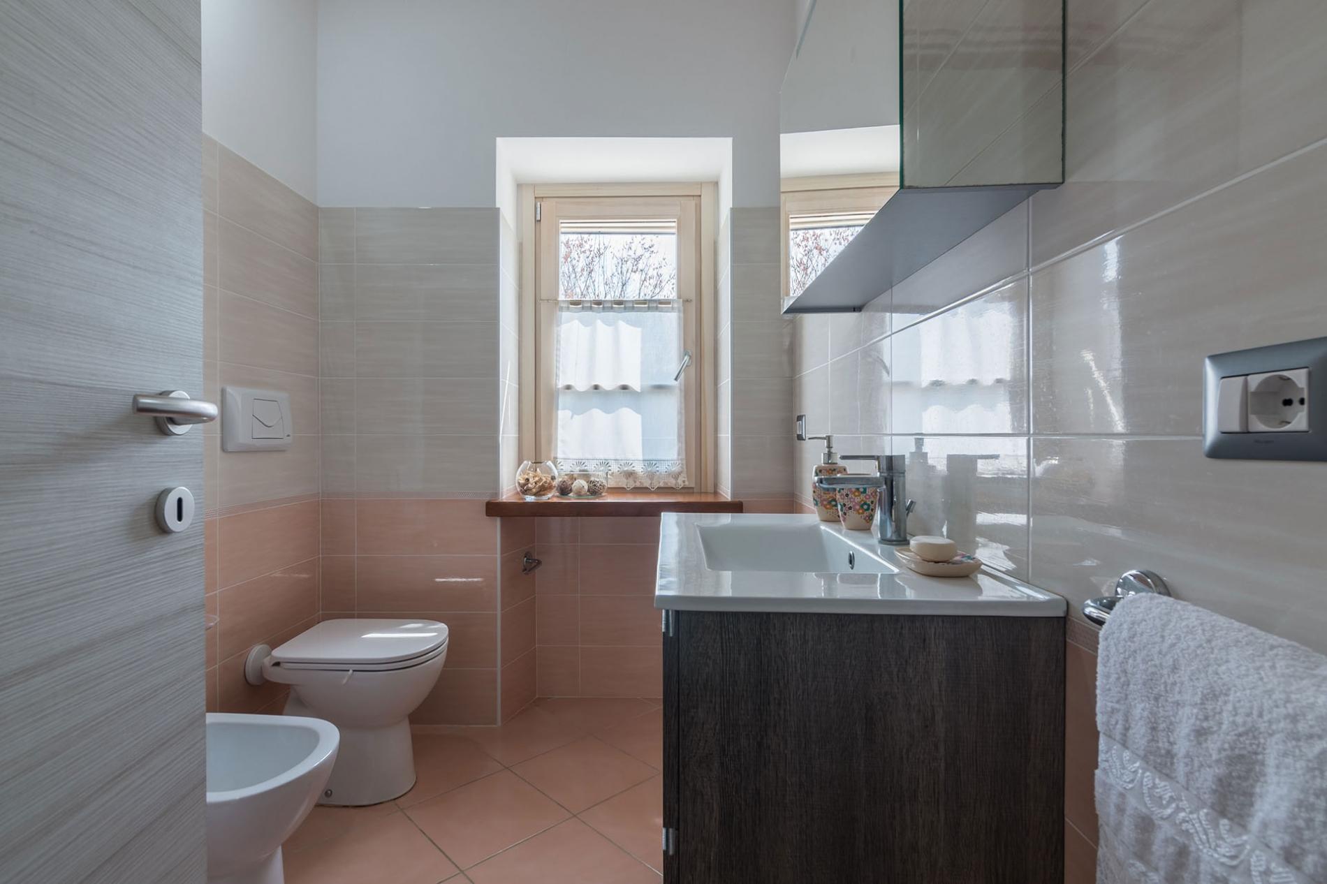 httpssecure.365villas.comgetimageuploadsconfigalessandrapropertygallery920211011_020352jpg-4